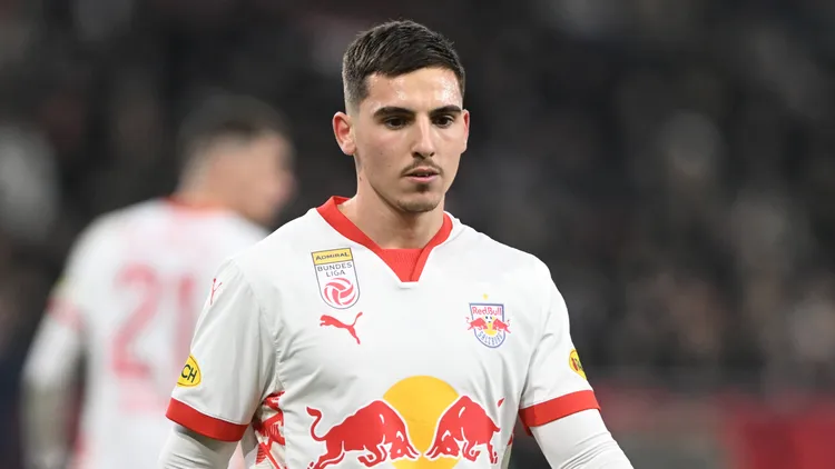 /images/o/s/c/oscar-gloukh-admiral-bundesliga-2024-25-red-bull-salisburgo-rapid-wien-2-2-azione-action-single-shot-admiral-bundesliga-2024-25-red-bull-salzburg-salisburgo-rapid-wijpg_1753093700927.jpg