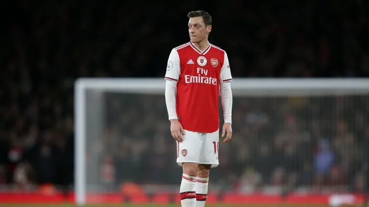 /images/o/z/i/ozil-2.jpg