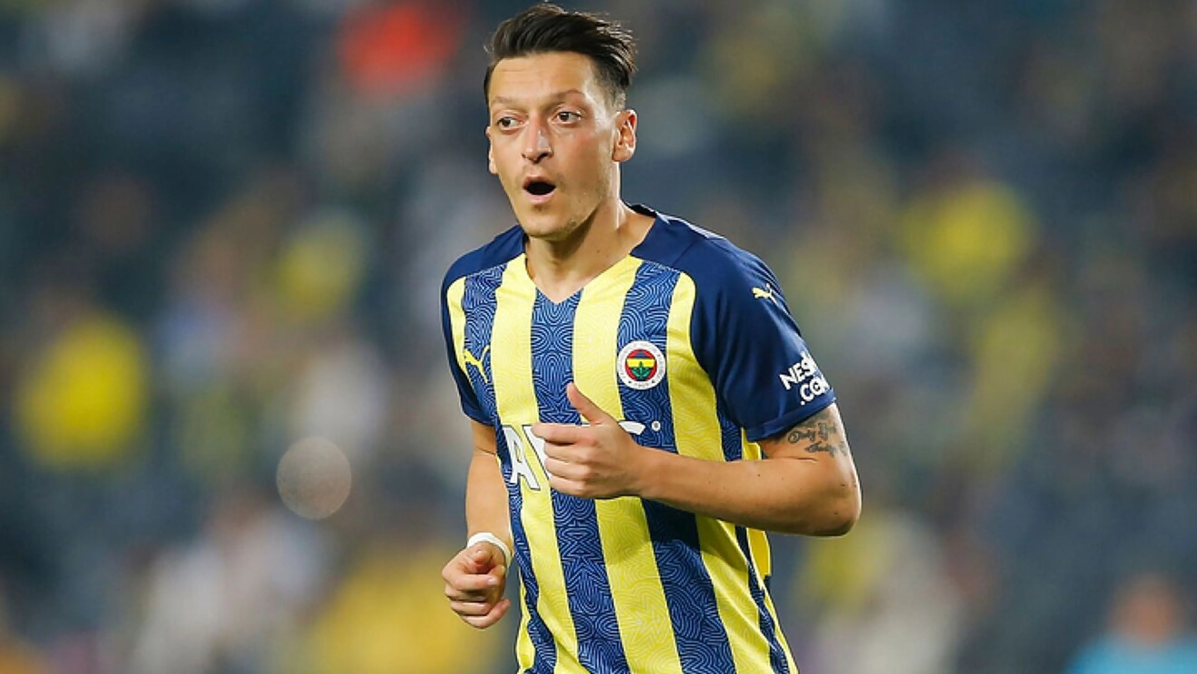 ozil-5