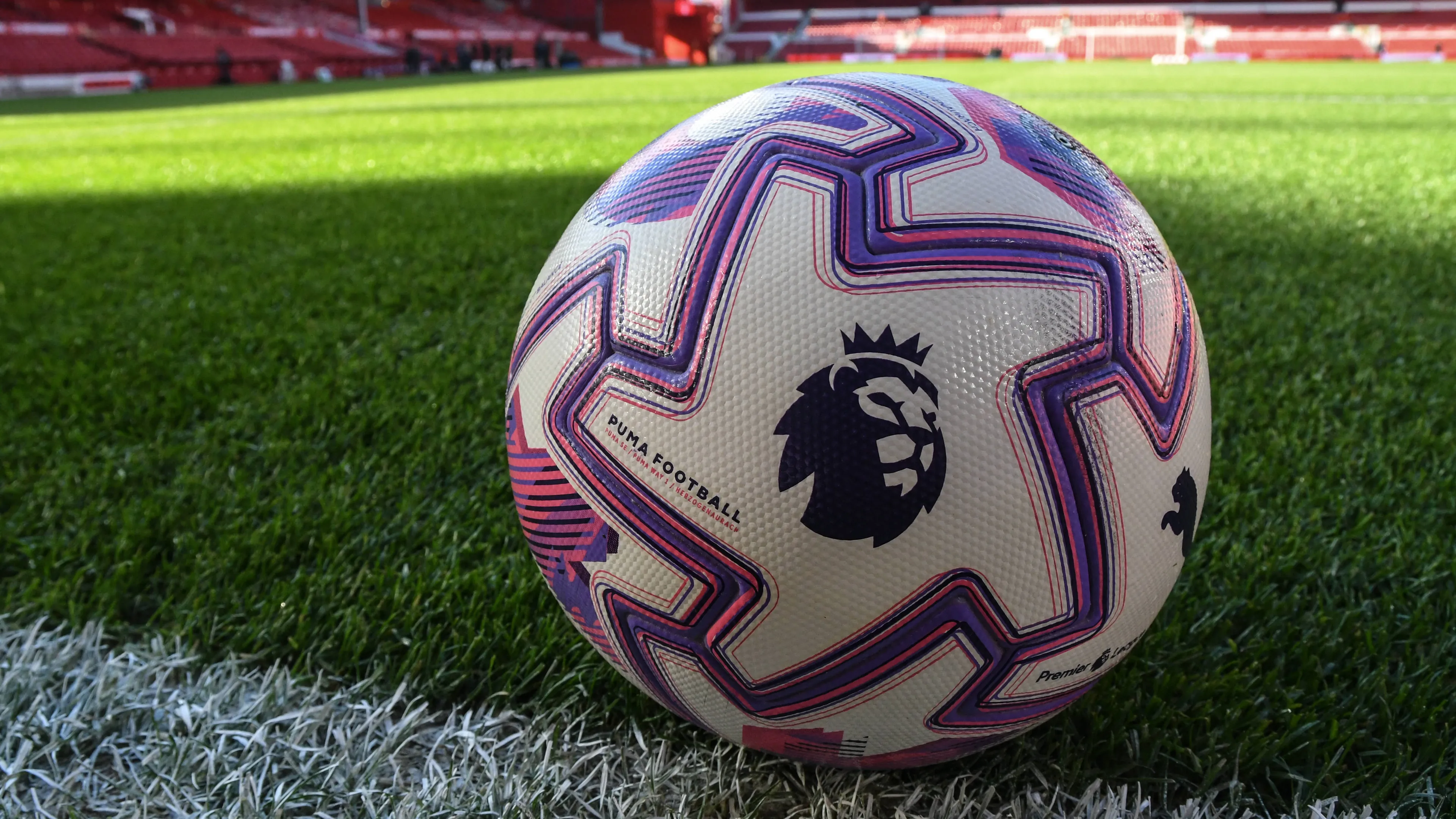 Top ten degli "eroi disprezzati" della Premier League: ci sono due italiani!