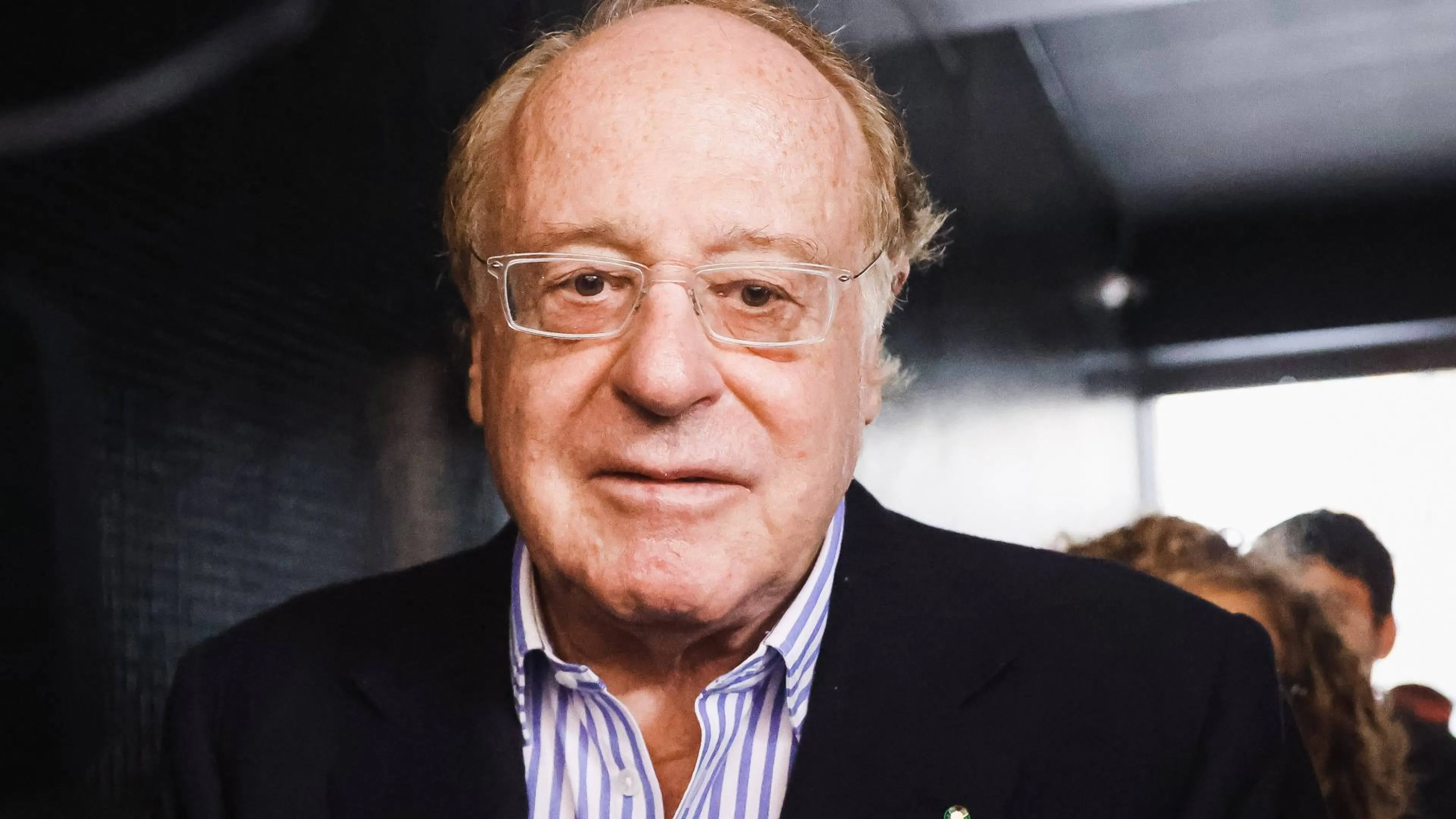 Copertina di Scaroni gela il Milan sull'attaccante: "Difficile che arrivi a gennaio"