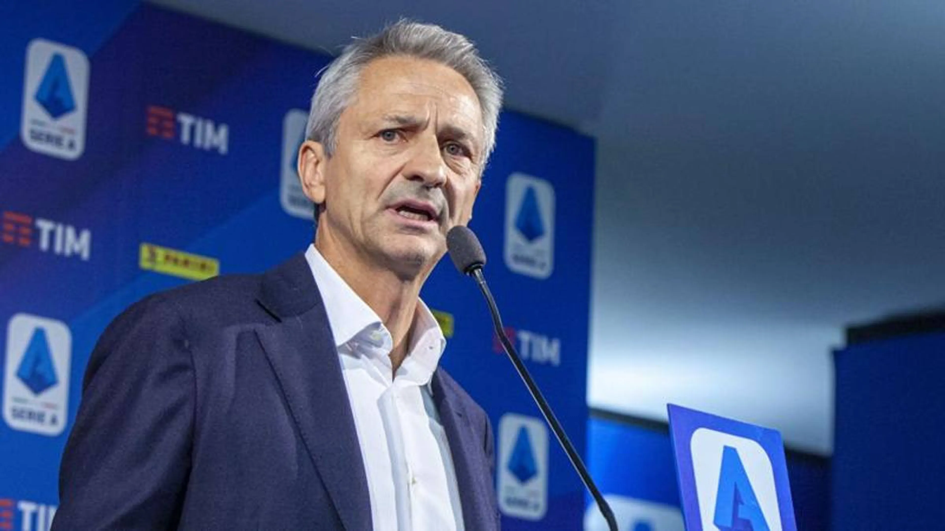 Copertina di L’eroico presidente di Lega Dal Pino: ladro scippa la moglie, lui lo insegue e lo fa arrestare
