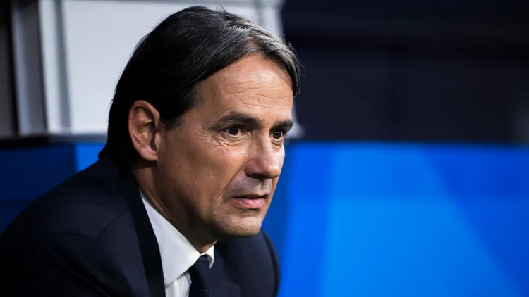 /images/p/a/r/paris-saint-germain-fc-v-fc-internazionale-uefa-champions-league-simone-inzaghi-head-coach-of-fc-internazionale-looks-on-prior-to-the-uefa-champions-league-final-football-match-between-paris-saint-germain-fc-and-fc-internazionale-munich-germany-copyright-xnicoloxcampoxjpg_1749749859900.jpg