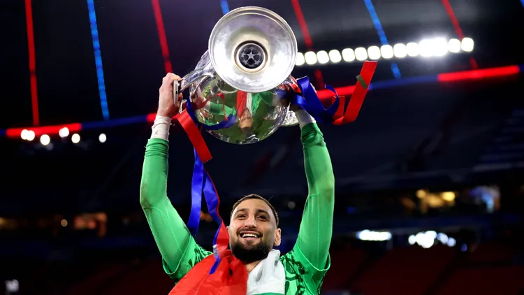 /images/p/a/r/paris-saint-germain-v-fc-internazionale-milano-uefa-champions-league-final-2025-gianluigi-donnarumma-of-paris-saint-germain-fc-celebrates-winning-the-uefa-champions-league-with-the-trophy-at-the-end-the-uefa-champions-league-final-2025-match-between-paris-saint-germain-fc-and-fc-internazionale-milano-at-munich-football-arena-on-may-31-2025-in-munich-germany-munich-munich-football-arena-germany-copyright-xmarcoxcanonieroxjpg_1750794881640.jpg
