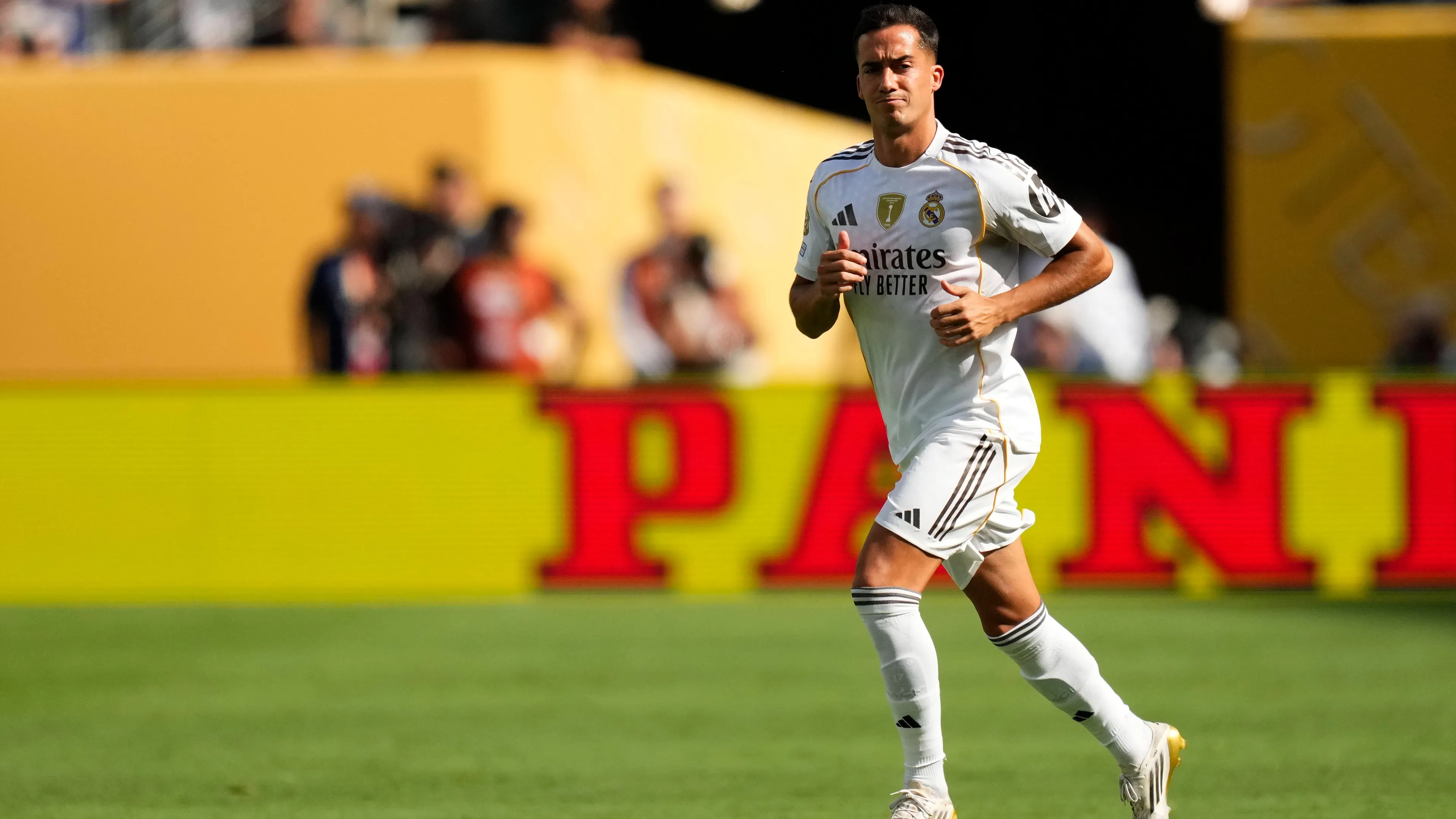 lucas vazquez al bayer leverkusen