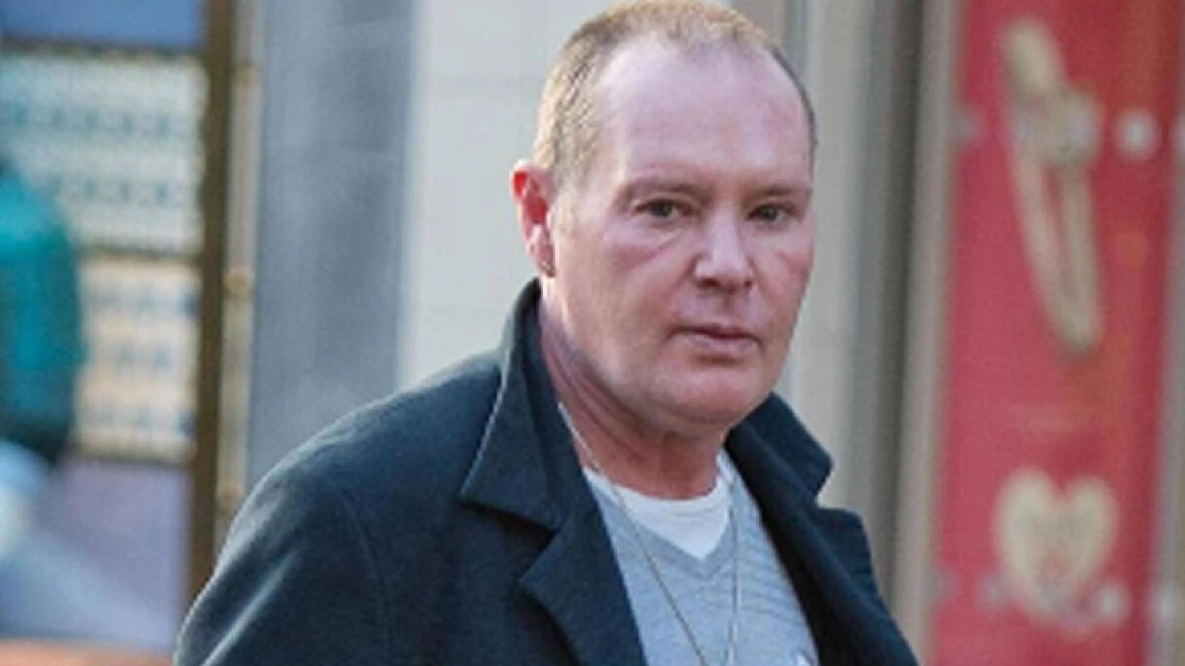 Copertina di "Malconcio e pieno di lividi". Il racconto agghiacciante della lite di Gascoigne fuori da un hotel