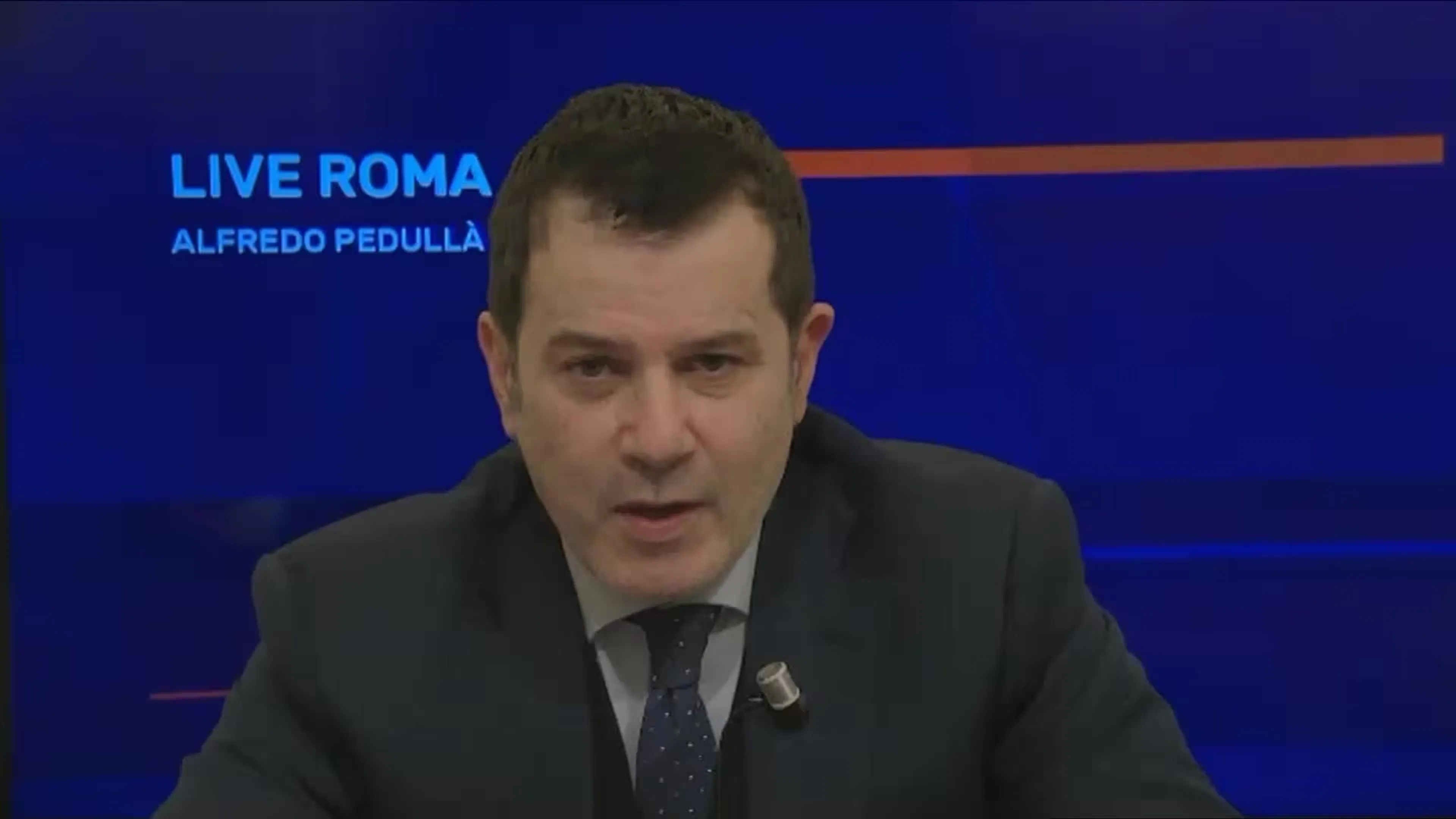 Copertina di Pedullà attacca Mancini: “Pensa siamo degli imbecilli. Batistuta lo dovrebbe denunciare”