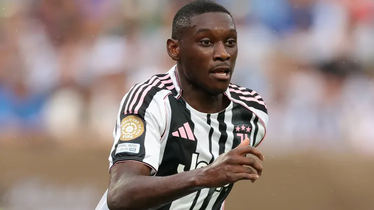 /images/p/h/i/philadelphia-usa-22nd-june-2025-randal-kolo-muani-of-juventus-during-the-juventus-vs-wydad-ac-fifa-club-world-cup-match-at-lincoln-financial-field-philadelphia-picture-credit-should-read-jonathan-moscrop-sportimage-editorial-use-only-no-use-with-unauthorised-audio-video-data-fixture-lists-club-league-logos-or-live-services-online-in-match-use-limited-to-120-images-no-video-emulation-no-use-in-betting-games-or-single-club-league-player-publications-spi253jmjuventuswydad-spi-3979-0255jpg_1753855327117.jpg