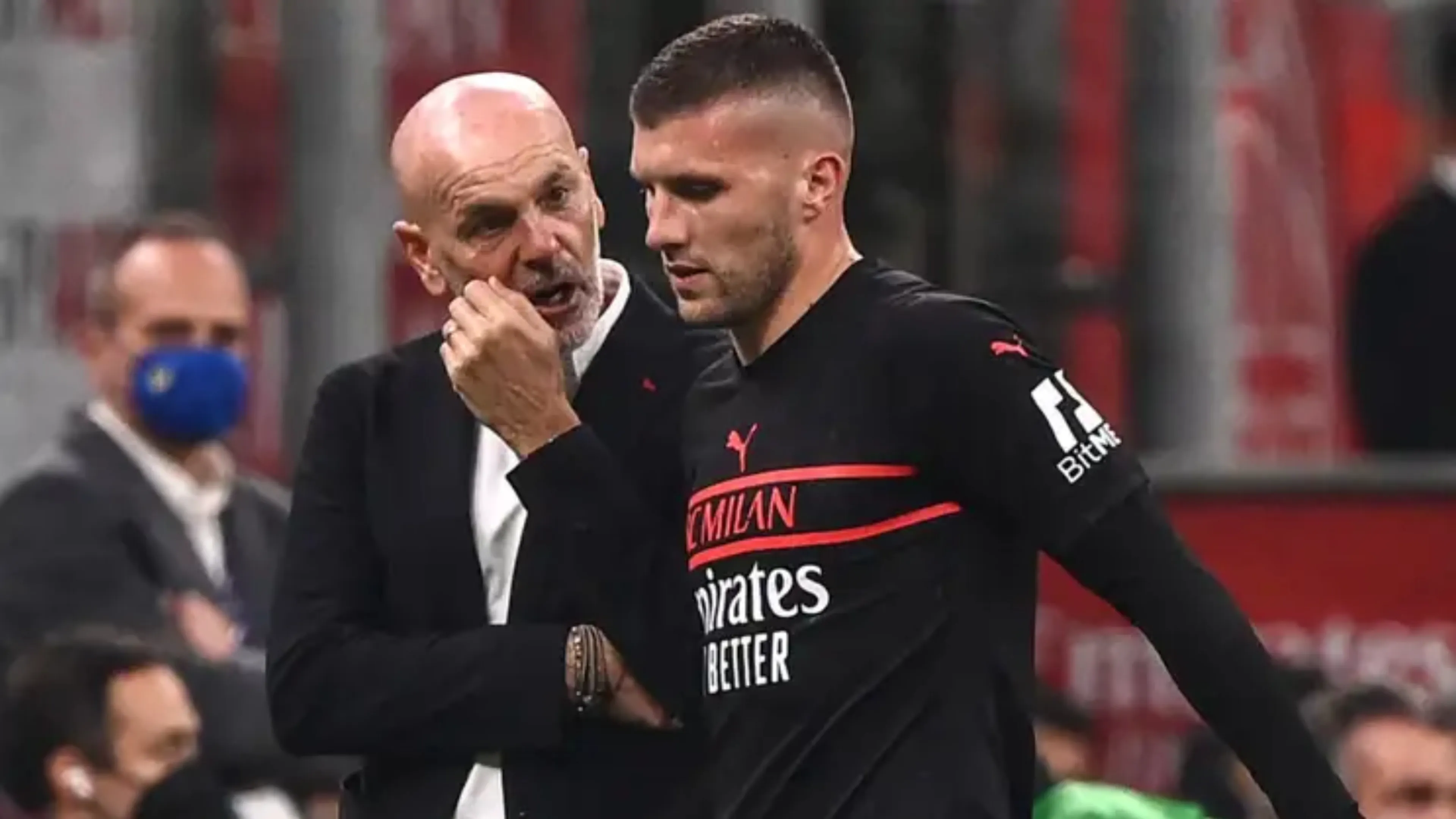 Pioli furioso "caccia" Rebic e Origi, li vuole subito via dal Milan. Ecco cos'è successo negli spogliatoi