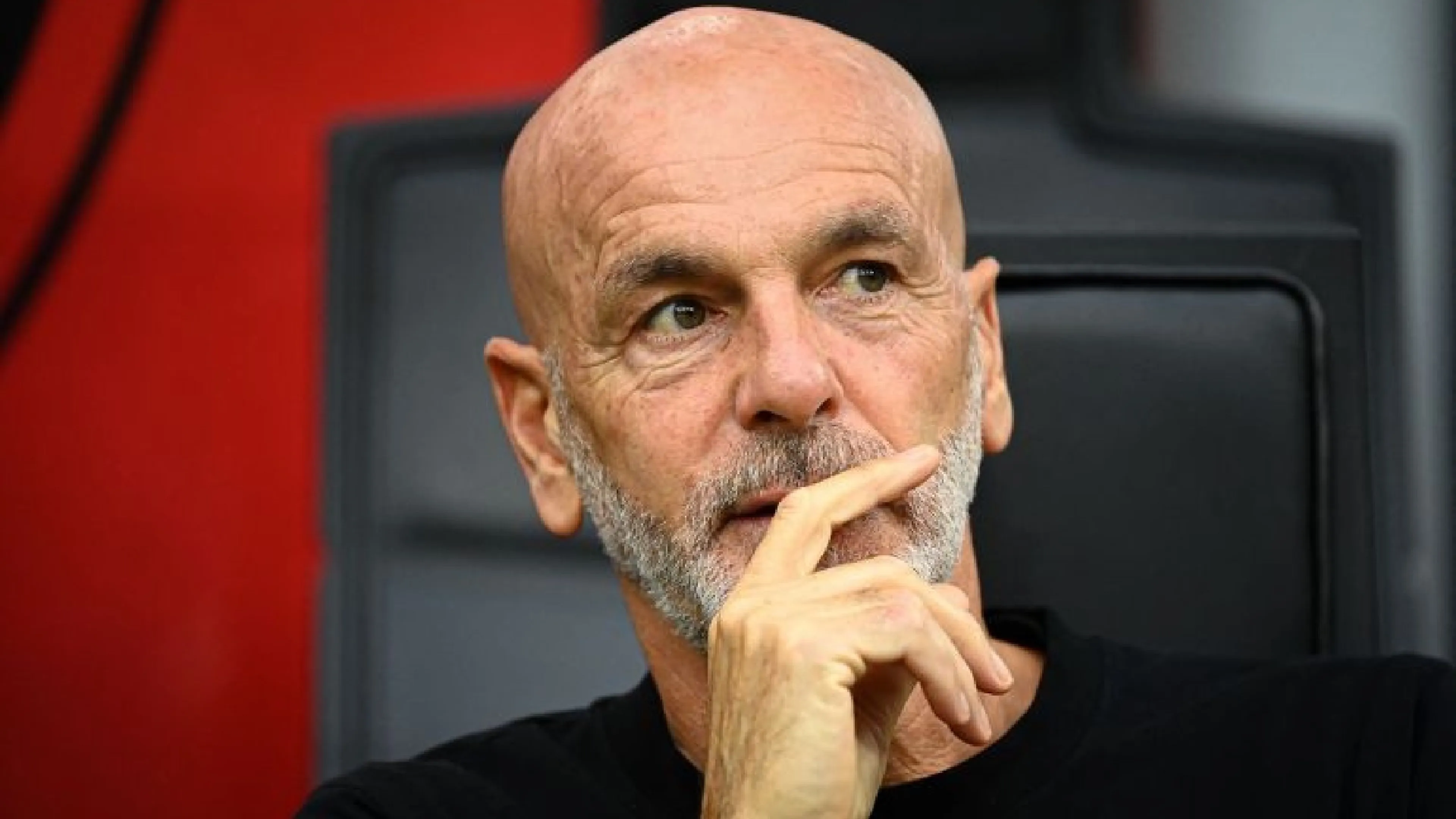 Copertina di Milan, rigori da incubo: Pioli svela il nuovo rigorista rossonero