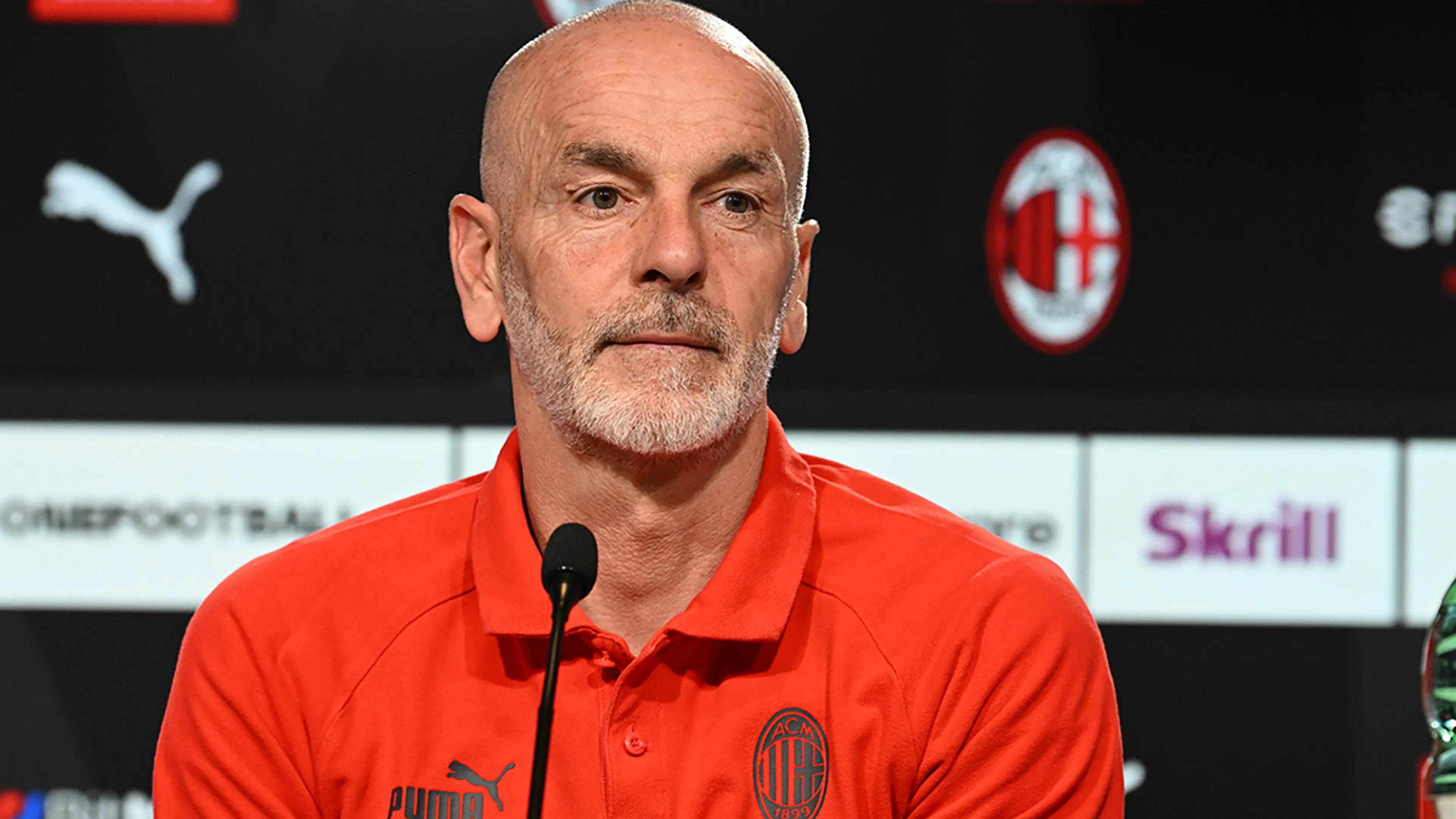 Copertina di Milan-Napoli: “Chi è più forte tra Leao e Kvaratskhelia?”. Il pensiero di Pioli