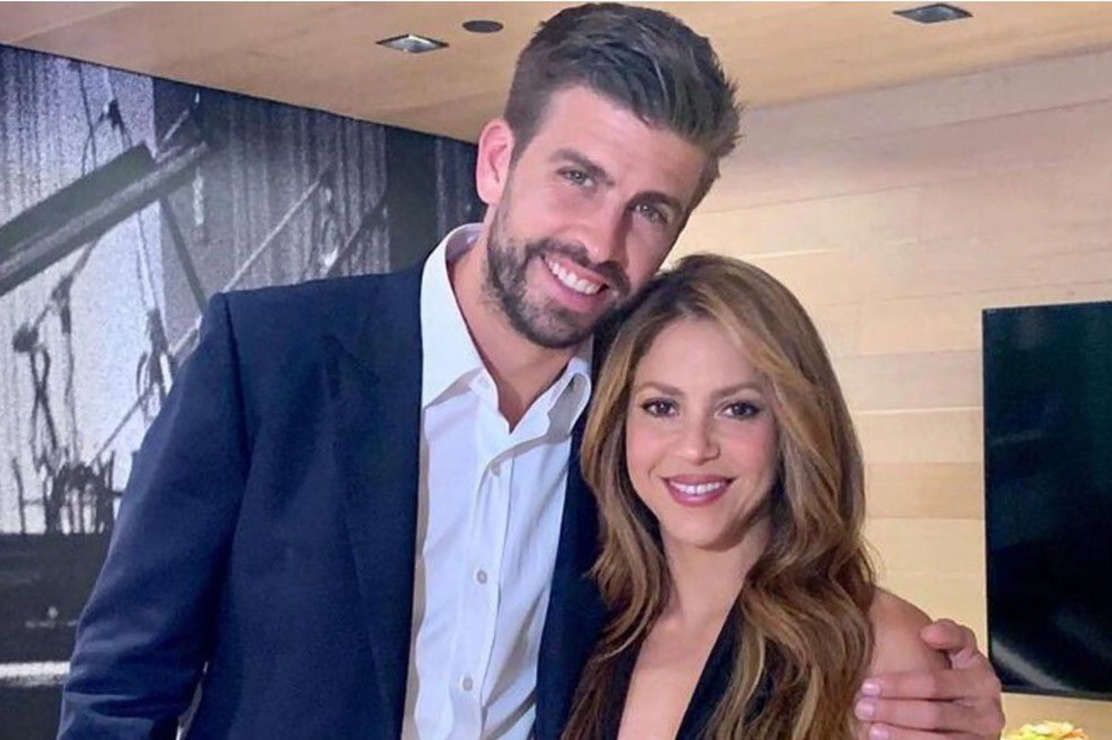 Copertina di Piqué ammette: “Il rapporto con Guardiola è migliorato grazie a Shakira”