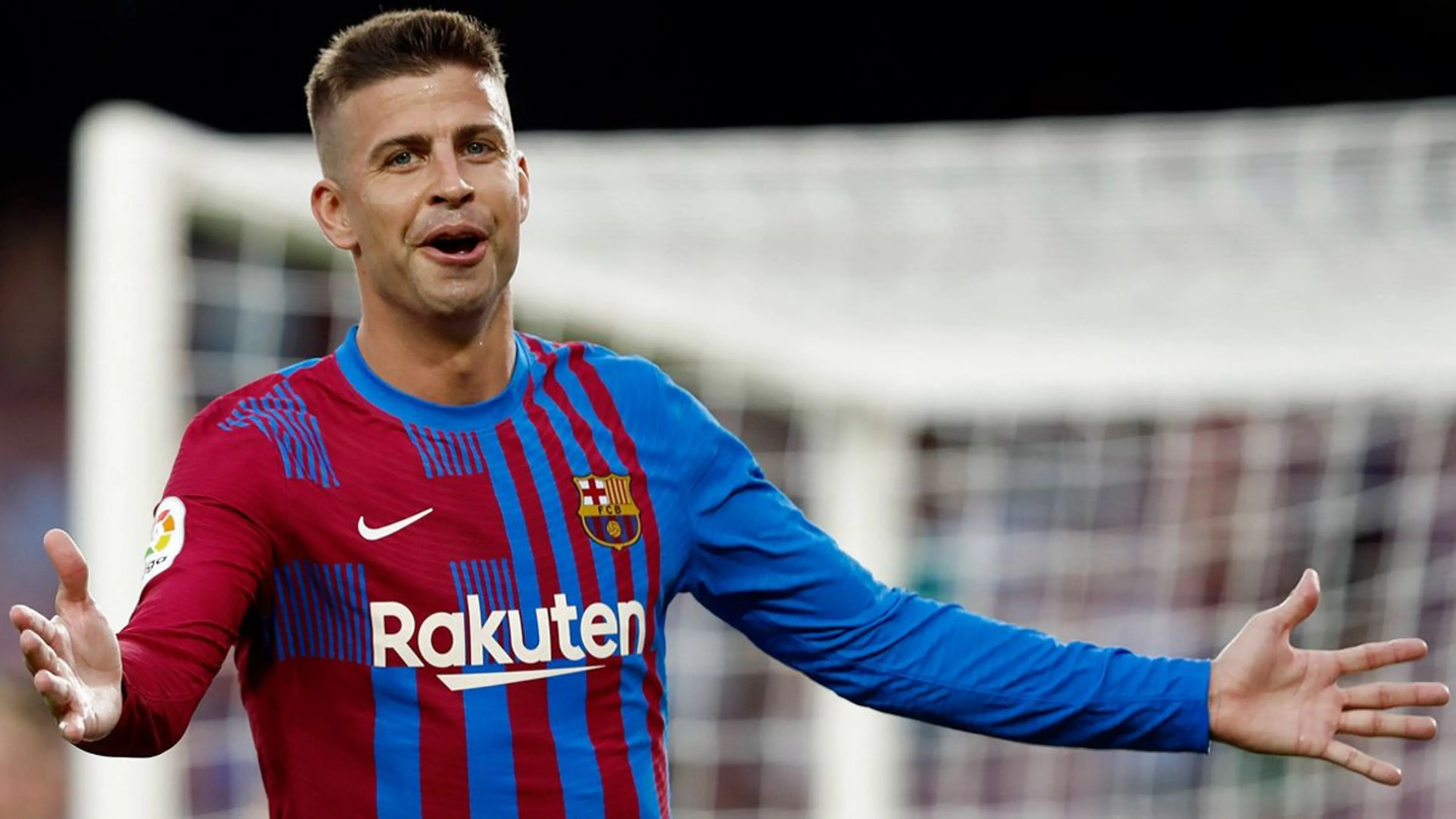 Copertina di Piqué e il mercato: “Ho detto a Vinicius di venire in blaugrana. Ronaldo? Era vicino al Barça prima del Real”