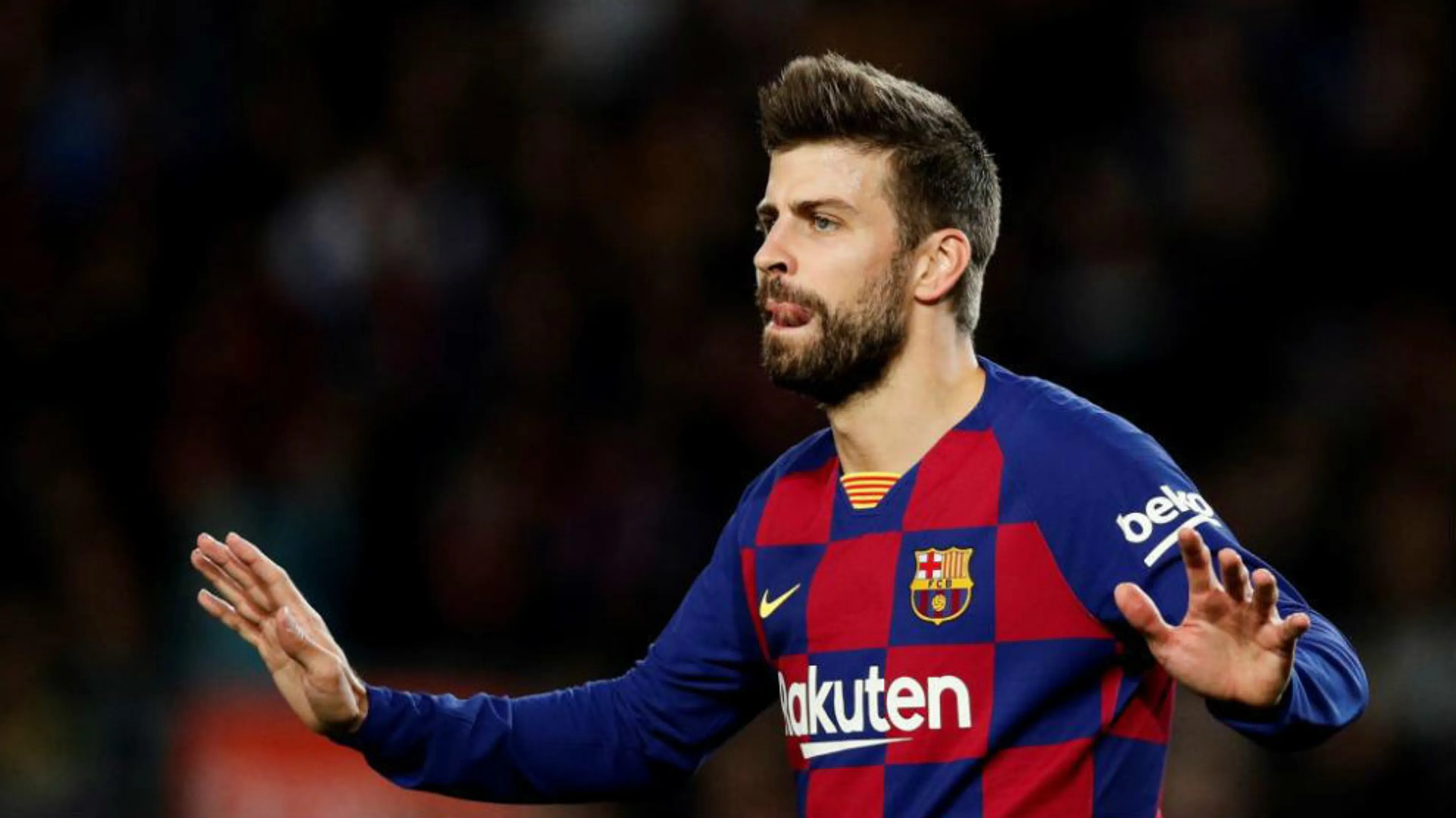 Copertina di Barcellona ora può registrare i contratti dei nuovi acquisti…grazie a Piqué