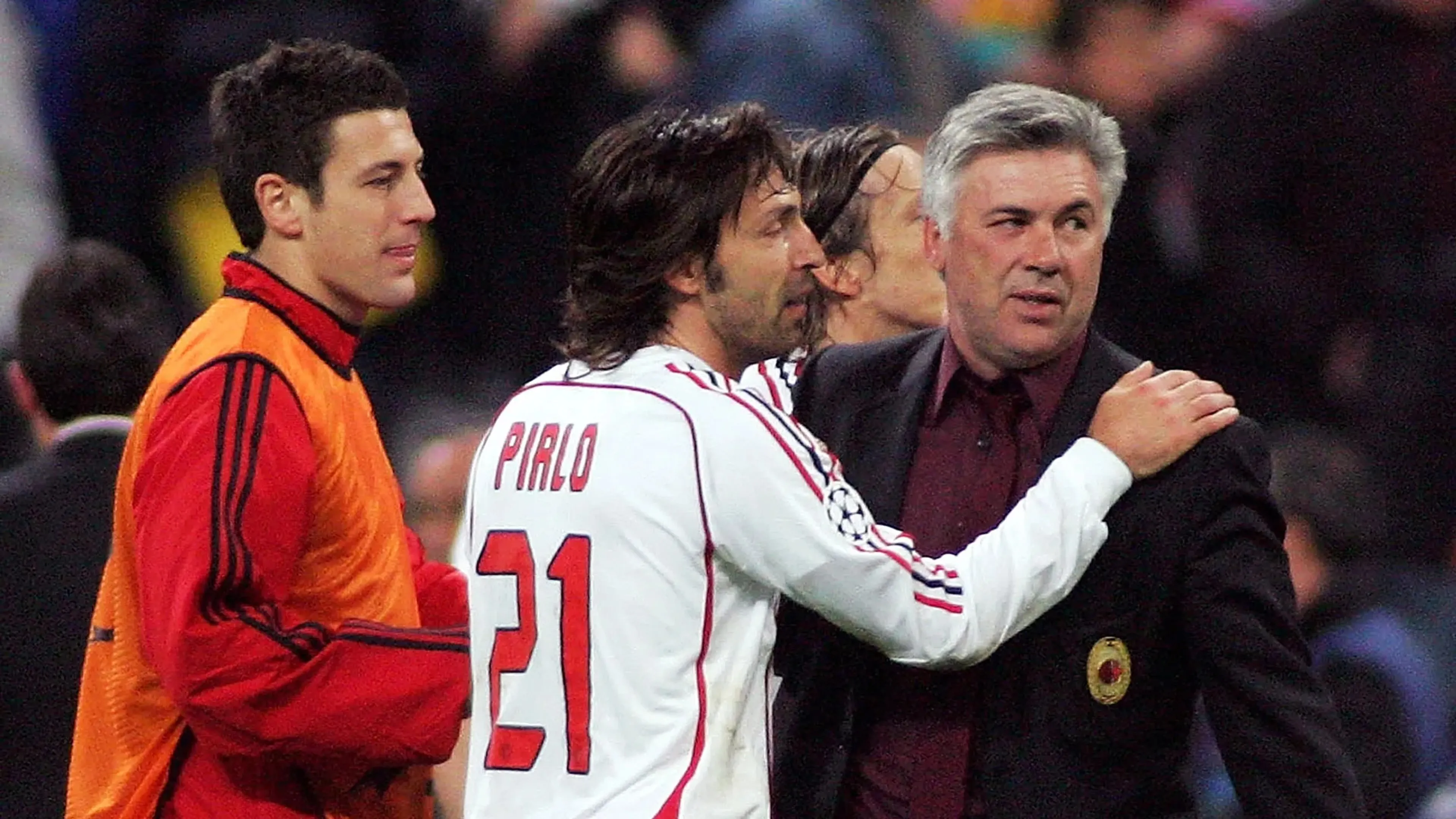 Copertina di Pirlo: "Come si fa a dire che Ancelotti è meglio di questi tre?"