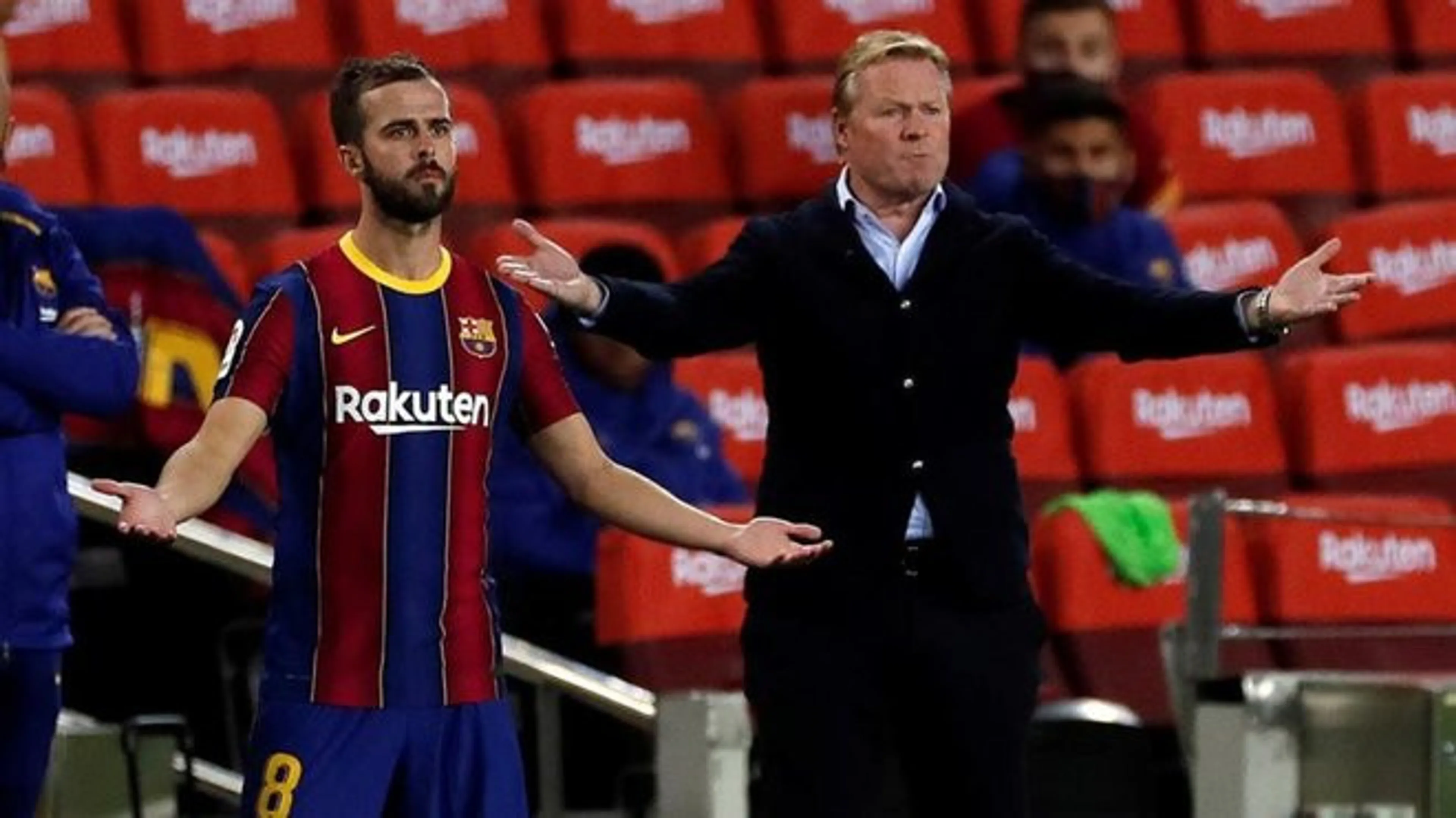 Copertina di Barcellona, 5 mln a Pjanic pur di liberarsene. Lui: “Andato via per Koeman. Mi trattava come un 15enne”