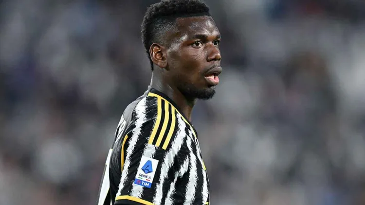 /images/p/o/g/Pogba-football.jpg