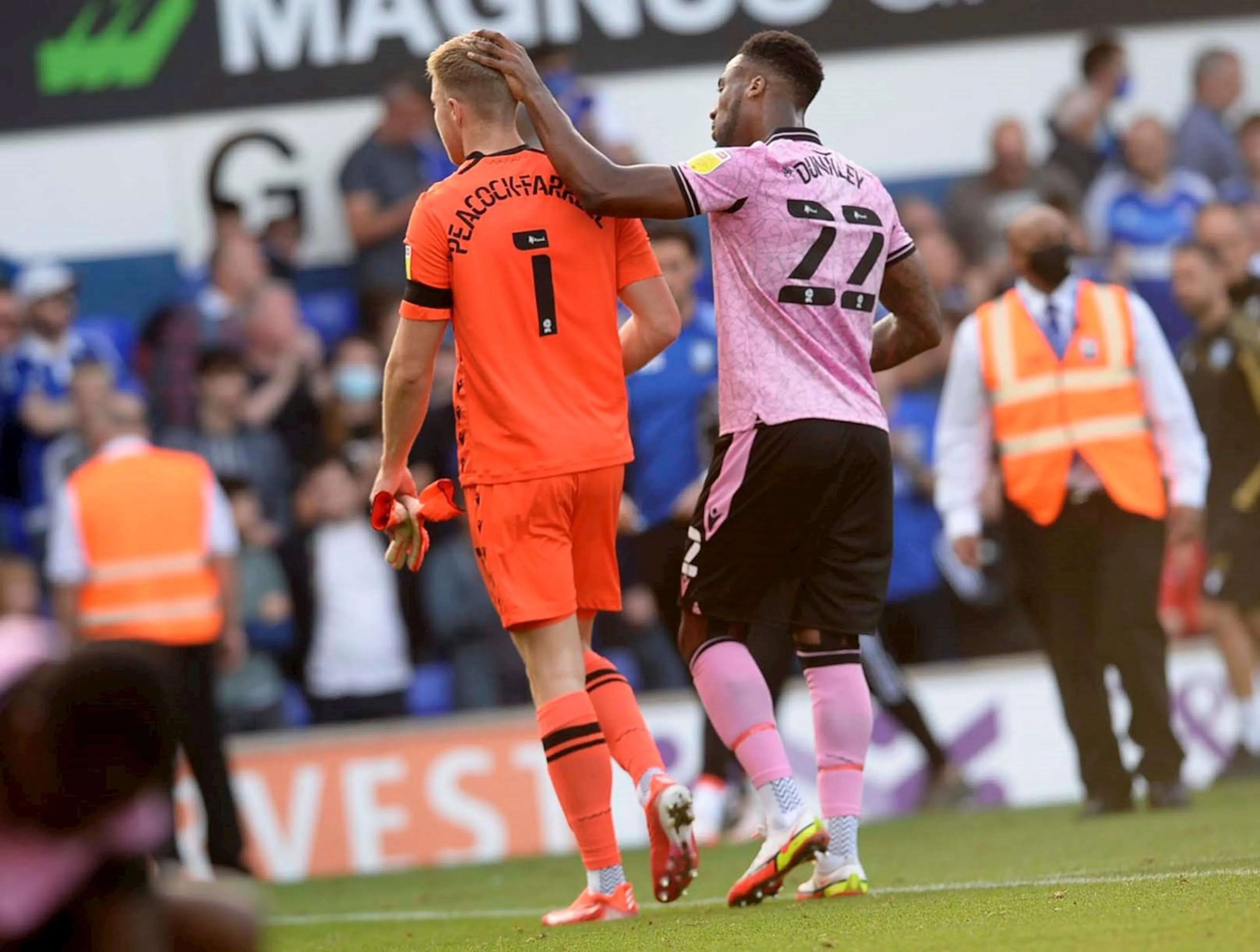 Copertina di La furbata dell’anno di Bonne dell’Ipswich: portiere ridicolizzato e pareggio allo scadere (VIDEO)