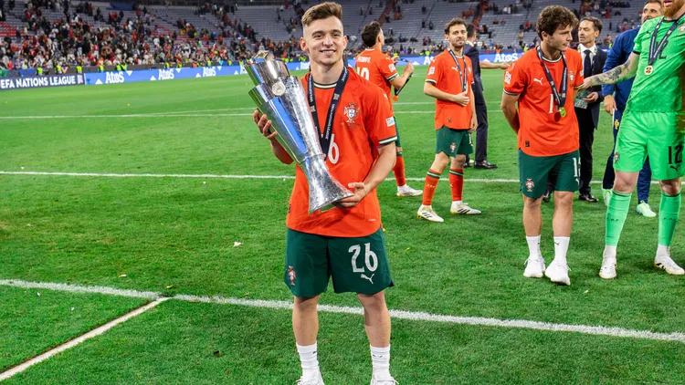 /images/p/o/r/portugal-vs-spain-during-the-uefa-nations-league-2025-final-match-in-munich-germany-francisco-conceicao-of-portugal-celebrates-a-win-with-the-trophy-during-the-uefa-nations-league-2025-final-match-between-portugal-and-spain-at-munich-football-arena-in-munich-germany-copyright-xmikolajxbarbanellxjpg_1750431910899.jpg