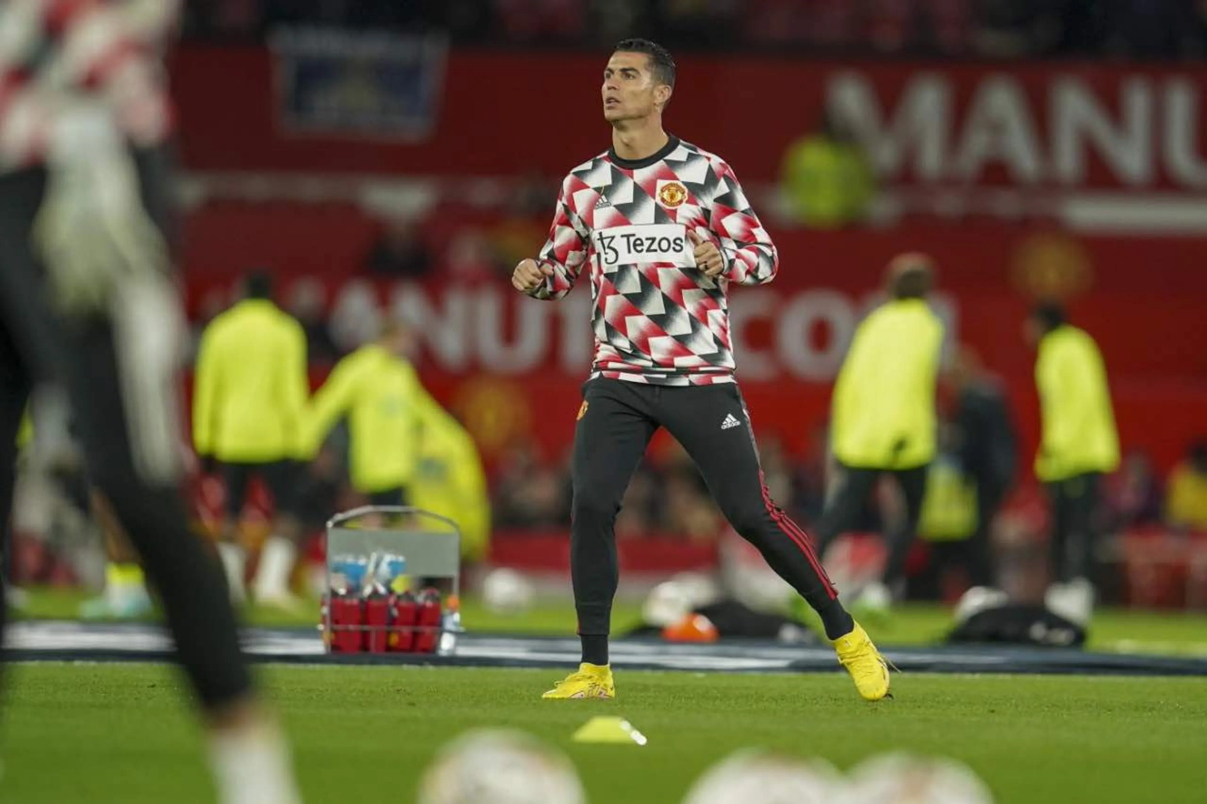 Copertina di Il post di Ronaldo dopo il “fattaccio” di Old Trafford: “A caldo si prendono decisioni sbagliate”