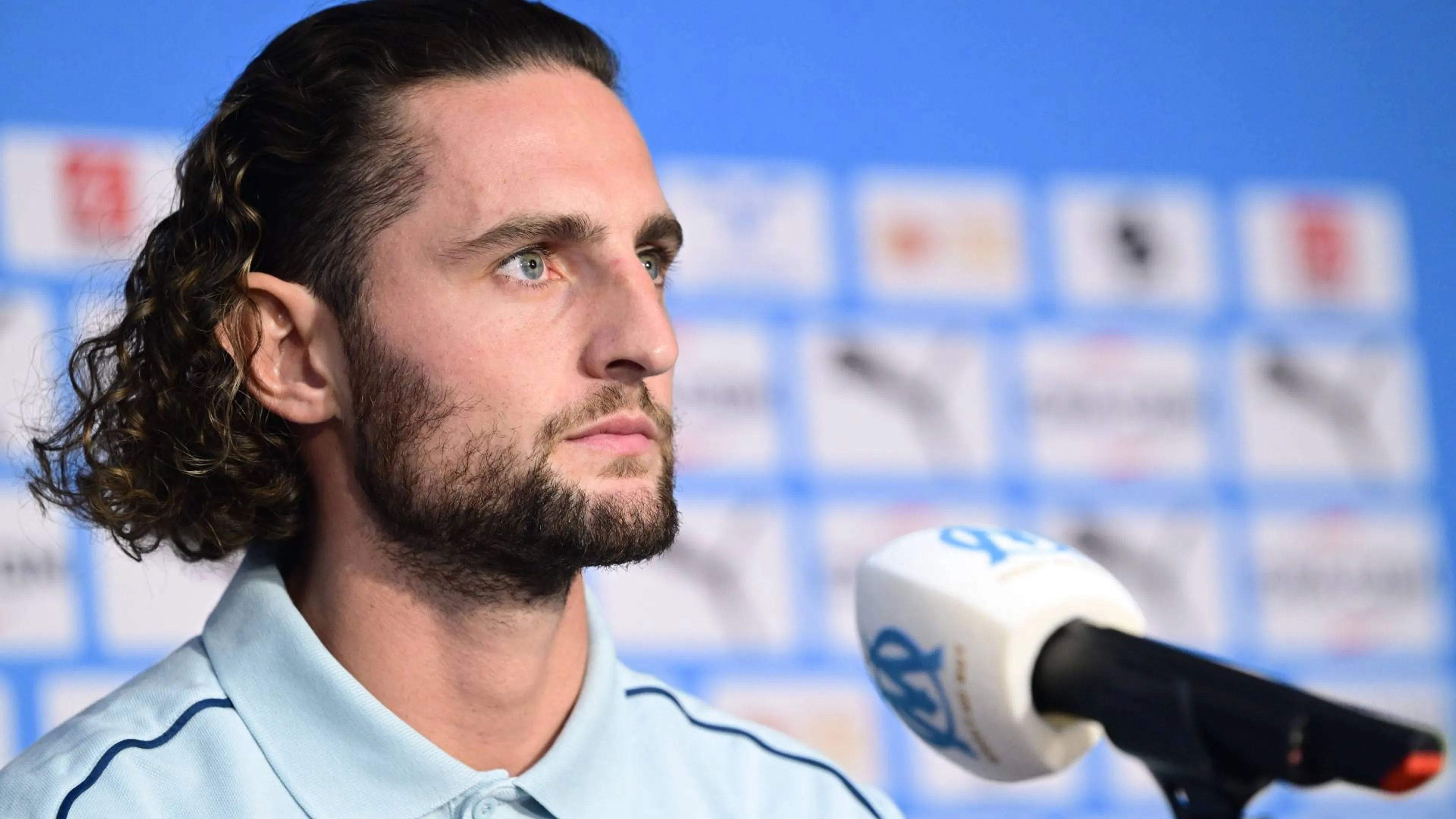 Copertina di Rabiot replica alle critiche dei tifosi del Psg: "Non devo dare spiegazioni a nessuno"