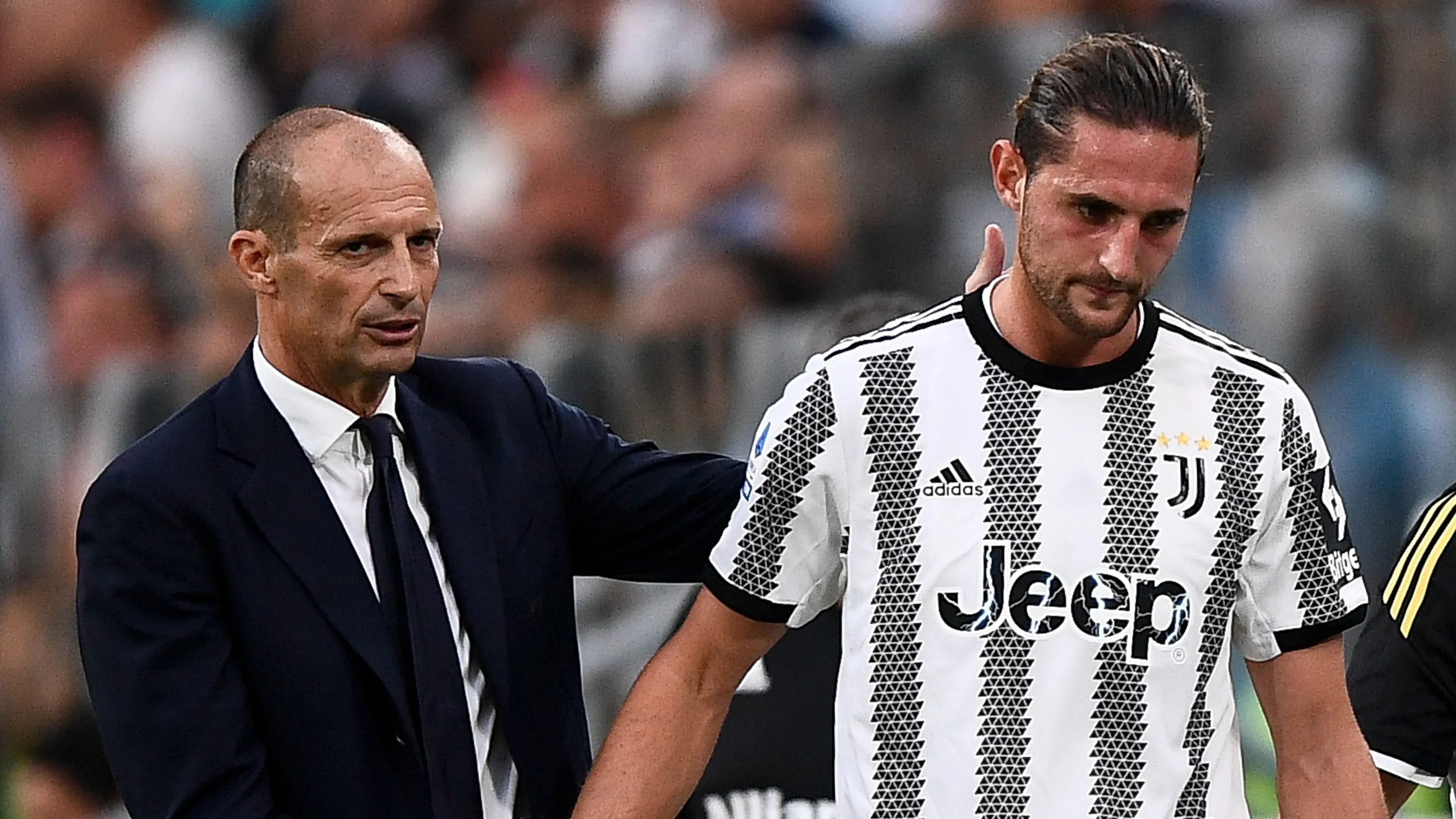 Copertina di "Rabiot non rinnova con la Juve, la mamma sta già trattando con il Manchester United", lo scrive l'Equipe
