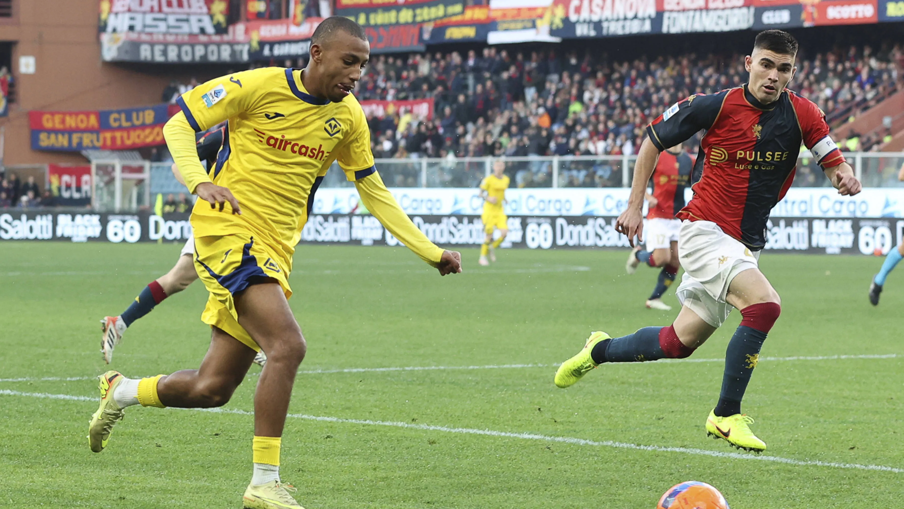 Rafik Belghali contro il Genoa