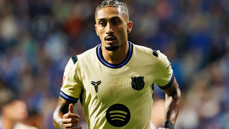 /images/r/a/p/raphinha-seen-during-laliga-ea-sports-game-between-teams-of-real-oviedo-and-fc-barcelona-barca-at-carlos-tartiere-stadium-maciej-rogowski-ball-raw-images-oviedo-carlos-tartiere-stadium-spain-copyright-xmaciejxrogowskix-maciejrogowskioviedobarcelona2526-255jpg_1758907418206.jpg