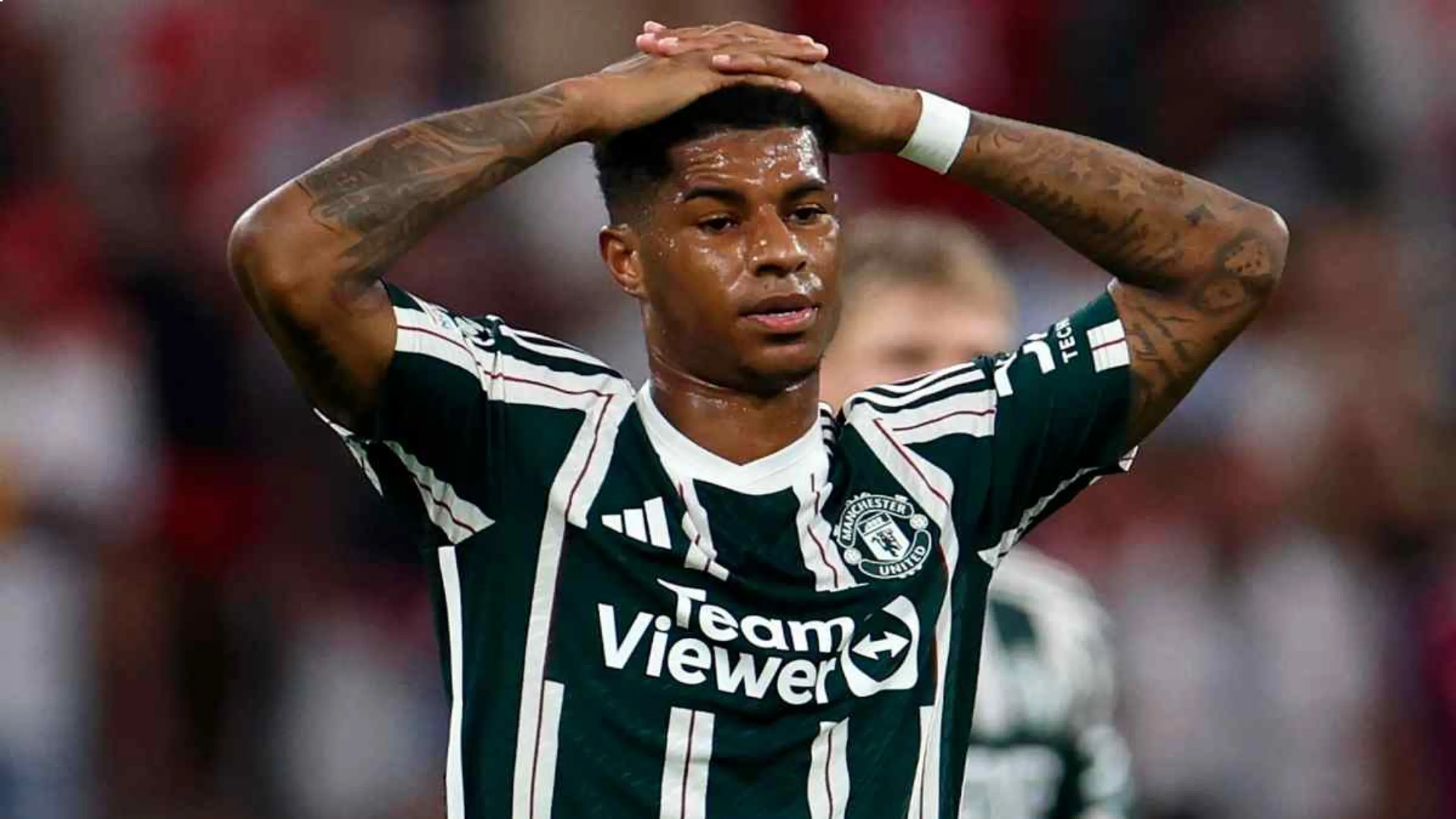 Copertina di Rashford si schianta con la Rolls-Royce dopo il match dello United (VIDEO)