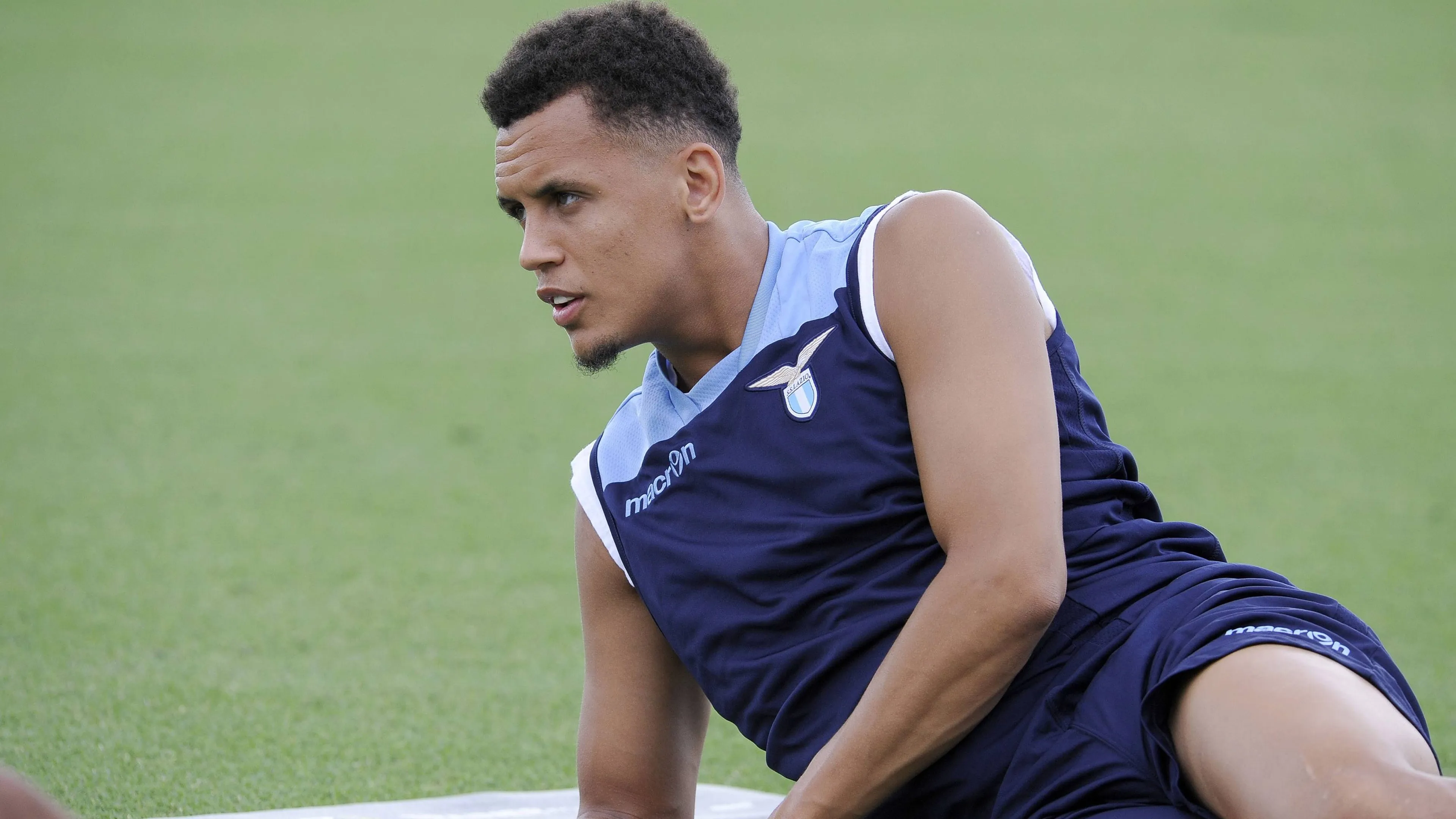 Lazio, l'ex Morrison all'improvviso: "Inzaghi mi costrinse a lasciare mia madre malata per giocare, ma alla fine non mi fece neanche scaldare"