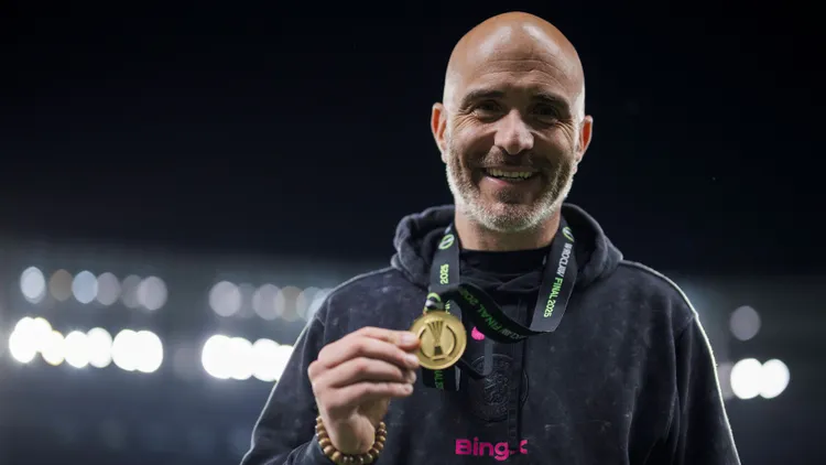 /images/r/e/a/real-betis-balompie-v-chelsea-fc-uefa-conference-league-enzo-maresca-head-coach-of-chelsea-fc-poses-with-his-medal-during-the-award-ceremony-following-the-uefa-conference-league-final-football-match-between-real-betis-balompie-and-chelsea-fc-wroclaw-poland-copyright-xnicoloxcampoxjpg_1749631320938.jpg