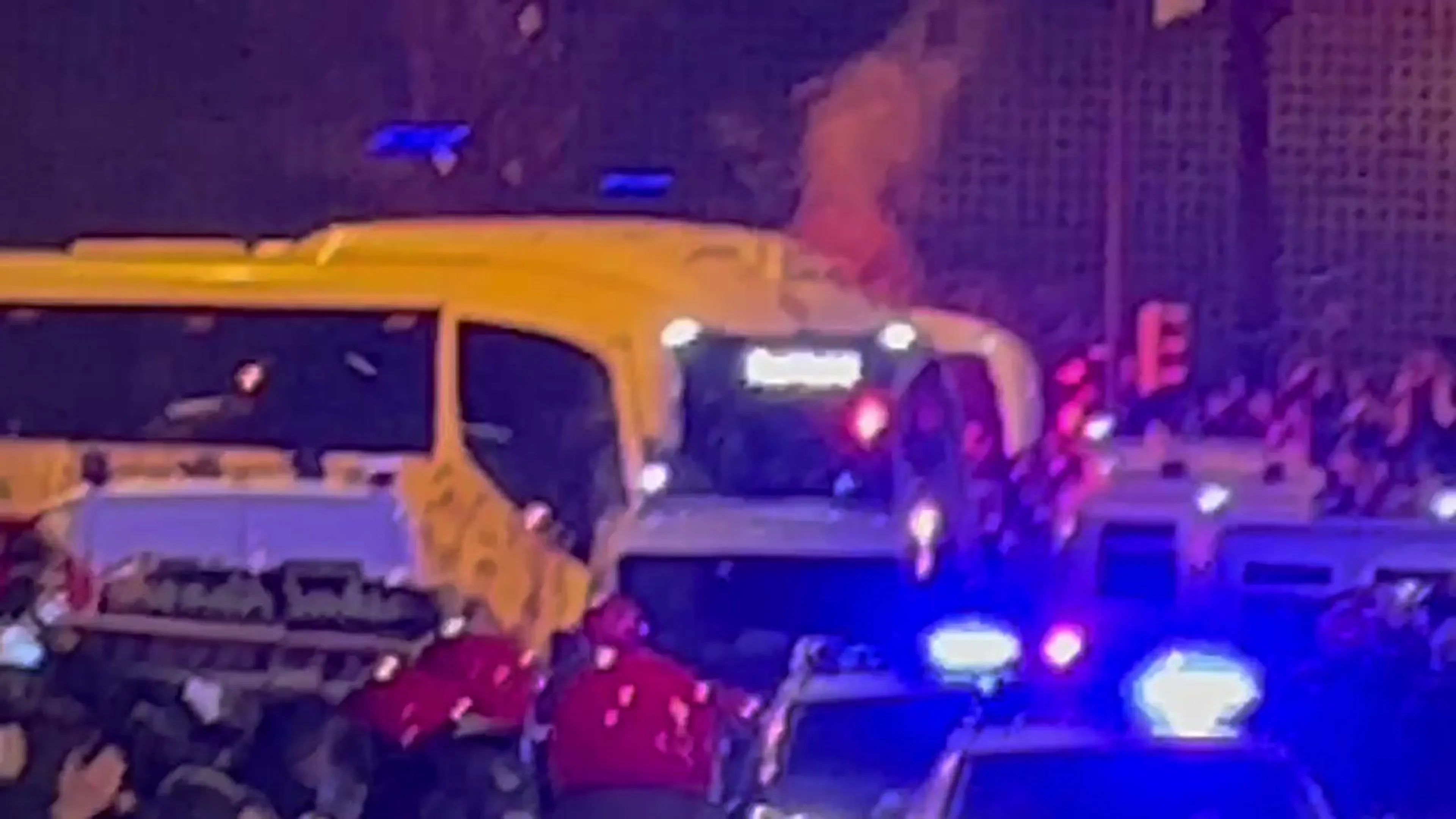 Copertina di Terribile accoglienza per il Real Madrid a Bilbao: assalto al bus e scene da guerriglia (VIDEO)