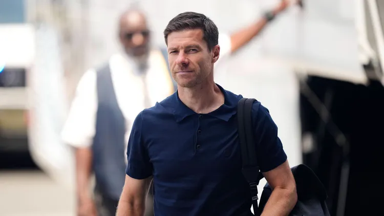 /images/r/e/a/real-madrid-cf-v-borussia-dortmund-quarter-final-fifa-club-world-cup-2025-xabi-alonso-head-coach-of-real-madrid-during-the-fifa-club-world-cup-2025-quarter-final-match-between-real-madrid-cf-and-borussia-dortmund-at-metlife-stadium-on-july-5-2025-in-east-rutherford-united-states-east-rutherford-nj-united-states-copyright-xjosexbretonx-originalfilenamebretonhernandez-realmadr250705nps9ujpgjpg_1751992289363.jpg