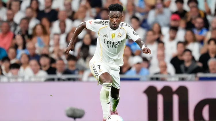 /images/r/e/a/real-madrid-cf-v-rcd-mallorca-laliga-ea-sports-vinicius-junior-left-winger-of-real-madrid-and-brazil-during-the-laliga-ea-sports-match-between-real-madrid-cf-and-rcd-mallorca-at-estadio-santiago-bernabeu-on-august-30-2025-in-madrid-spain-madrid-spain-copyright-xjosexbretonx-originalfilenamebretonhernandez-realmadr250830np6bdjpgjpg_1757447516177.jpg