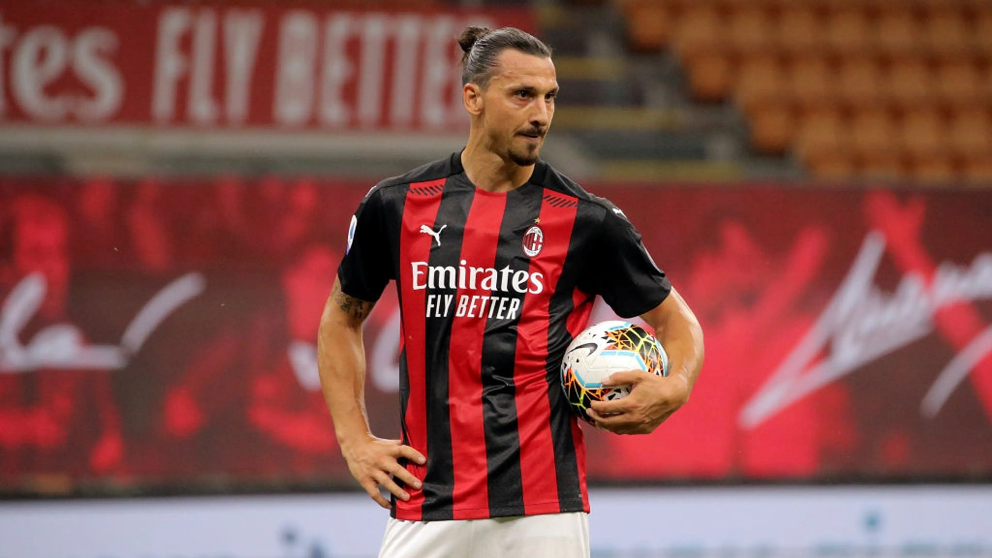 Copertina di Retroscena Ibra: prima di rinnovare con il Milan aveva contattato un suo ex club