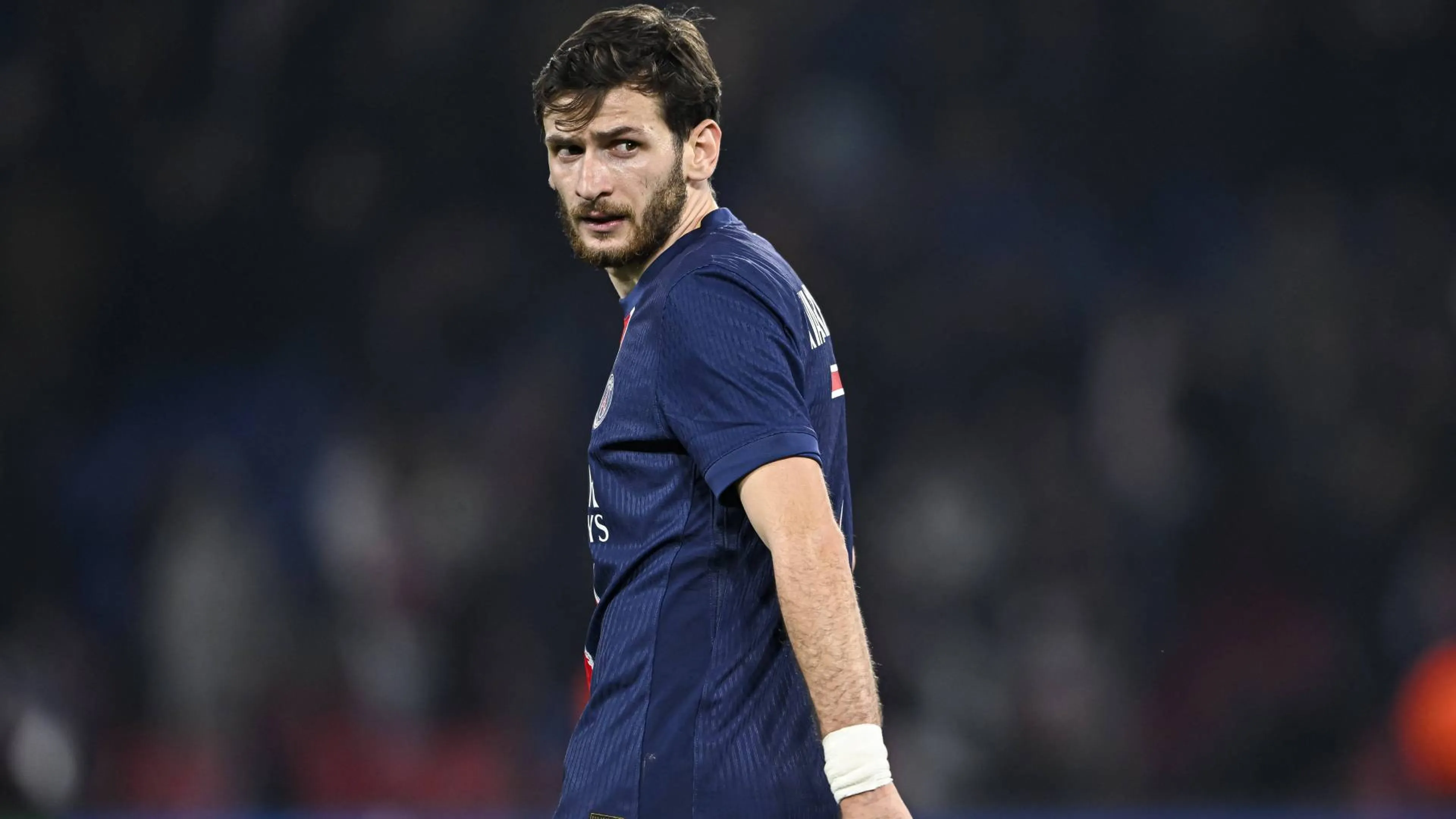 Clamoroso in Francia: ricorso del Lione contro il PSG per l'acquisto di Kvaratskhelia