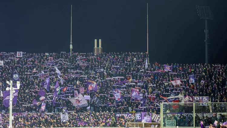/images/r/i/c/Ricorso-della-Fiorentina-contro-la-multa-per-la-coreografia-anti-Juve.jpg
