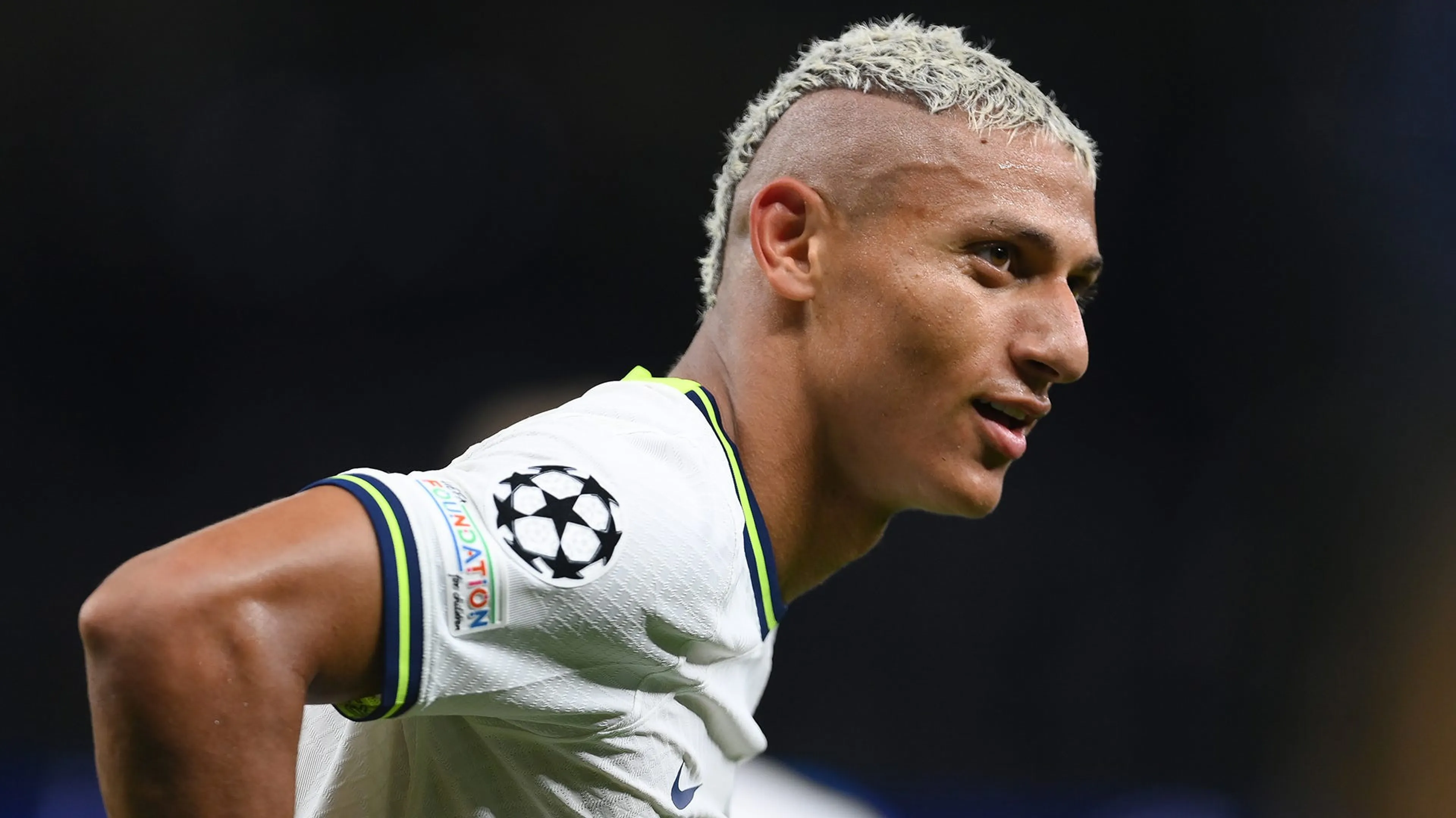 Copertina di Richarlison attacca Conte in diretta tv dopo Tottenham-Milan: “Una stagione di m**da”
