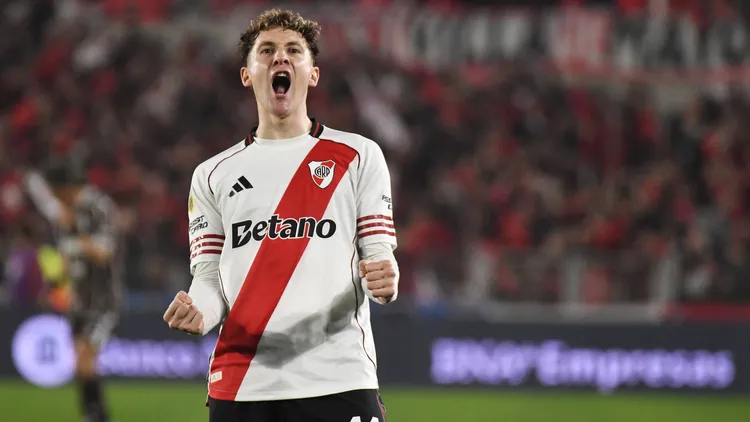 /images/r/i/v/river-plate-v-platense-torneo-clausura-betano-2025-facundo-colidio-of-river-plate-celebrates-his-goal-during-the-match-between-river-plate-and-platense-at-estadio-mas-monumental-in-buenos-aires-argentina-on-july-13-buenos-aires-buenos-aires-argentina-copyright-xfedericoxperettix-originalfilenameperetti-riverpla250713np5ohjpgjpg_1752872325752.jpg