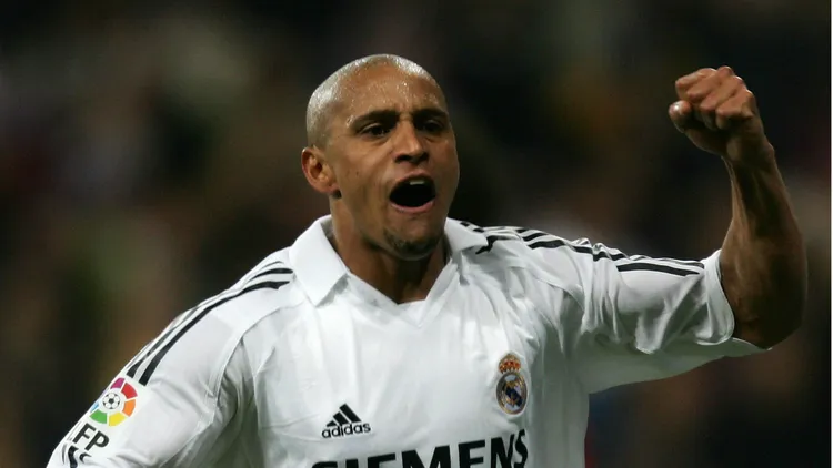 /images/r/o/b/roberto-carlos-real-madrid_uovegl5tajfx17q1kjjbi6ztb.jpg