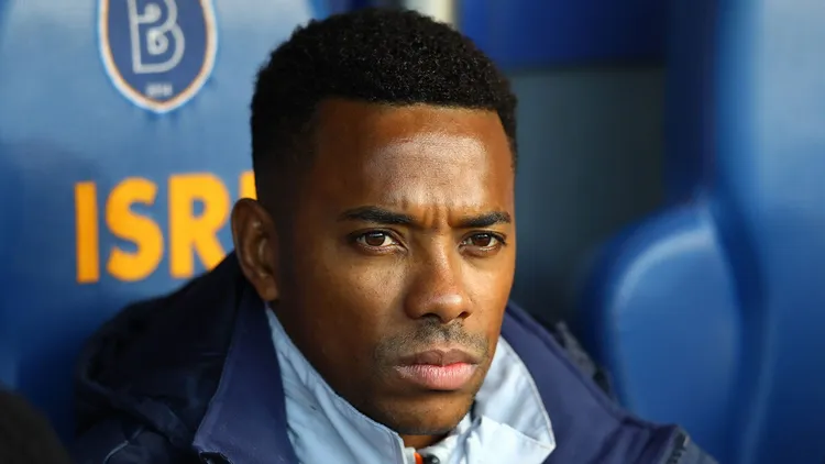 /images/r/o/b/robinho-1.jpg