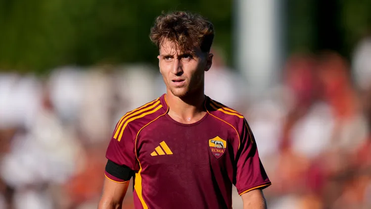 /images/r/o/m/roma-v-cannes-pre-season-friendly-tommaso-baldanzi-of-as-roma-looks-on-during-the-pre-season-friendly-match-between-as-roma-and-cannes-at-stadio-tre-fontane-on-july-31-2025-in-rome-italy-rome-stadio-tre-fontane-lazio-italy-copyright-xgiuseppexmaffiax-250731roma-cannesgm2309jpg_1754289272026.jpg