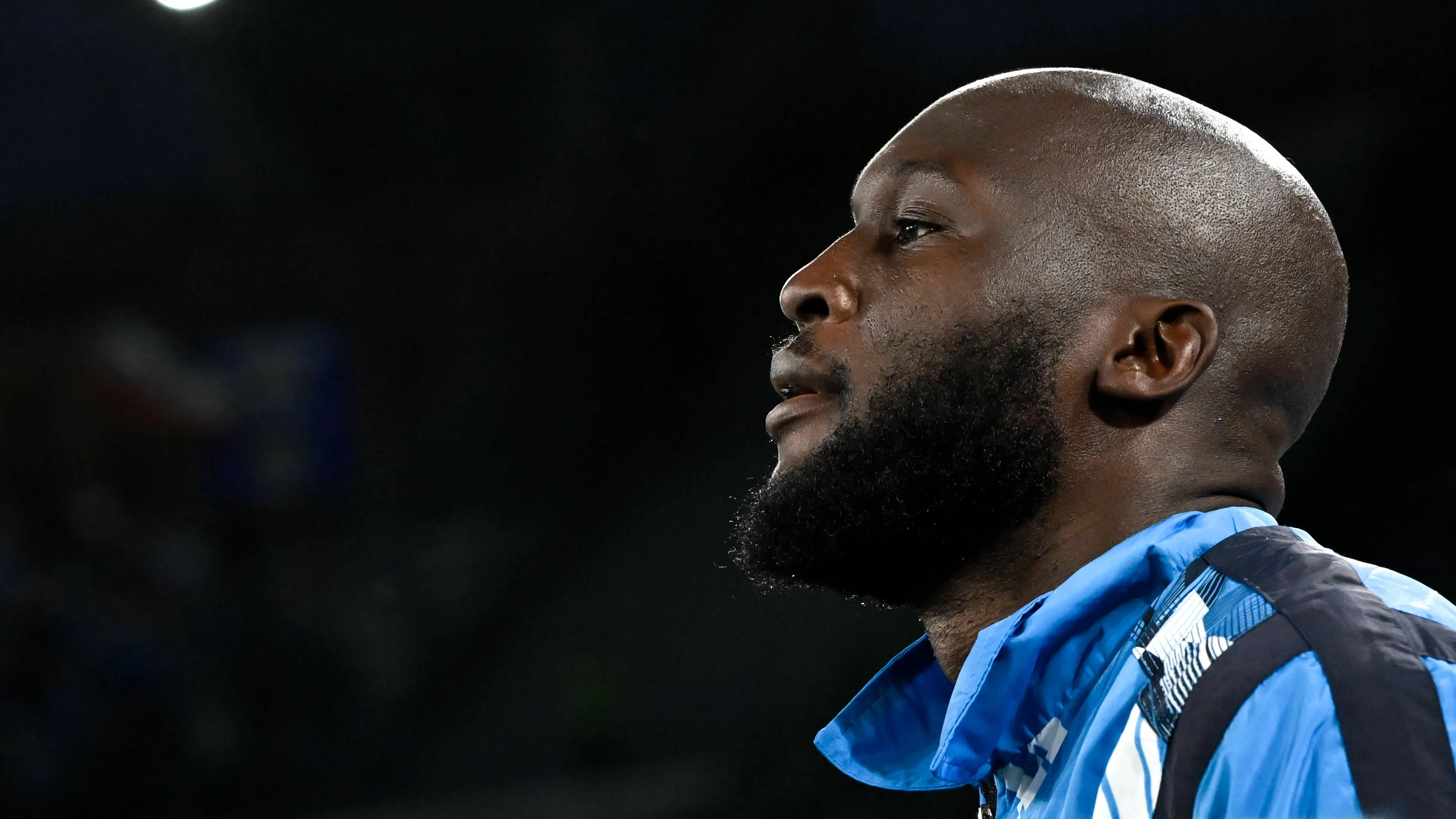 Copertina di Romelu Lukaku of SSC Napoli during the Serie A football match between SSC Napoli and Cagliari Calcio at Diego Armando Maradona stadium in Napoli Italy May 23 2025 andreaxstaccioli