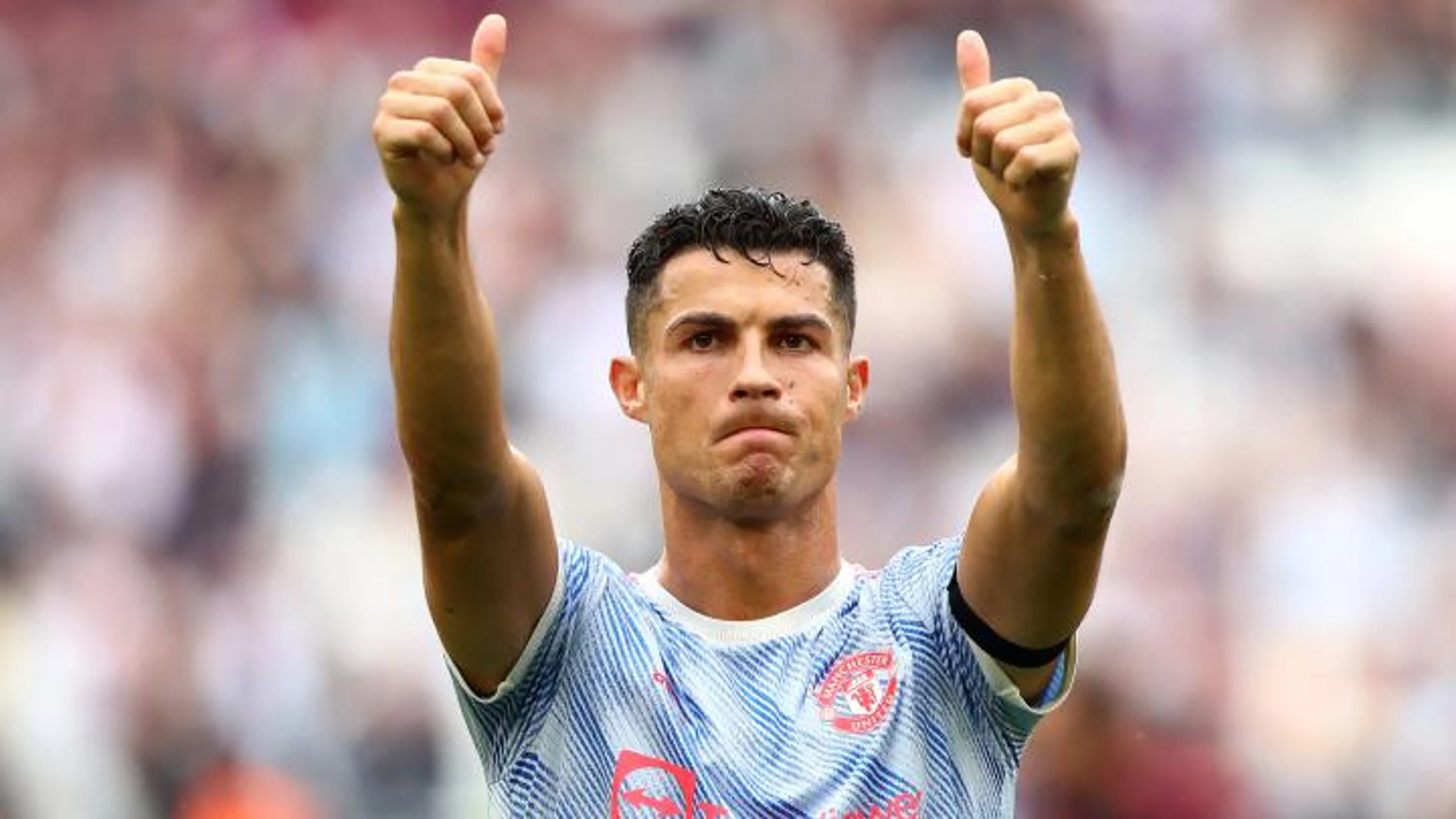 Copertina di United, sempre più problemi per Ronaldo: ecco cosa pensano i suoi compagni di lui