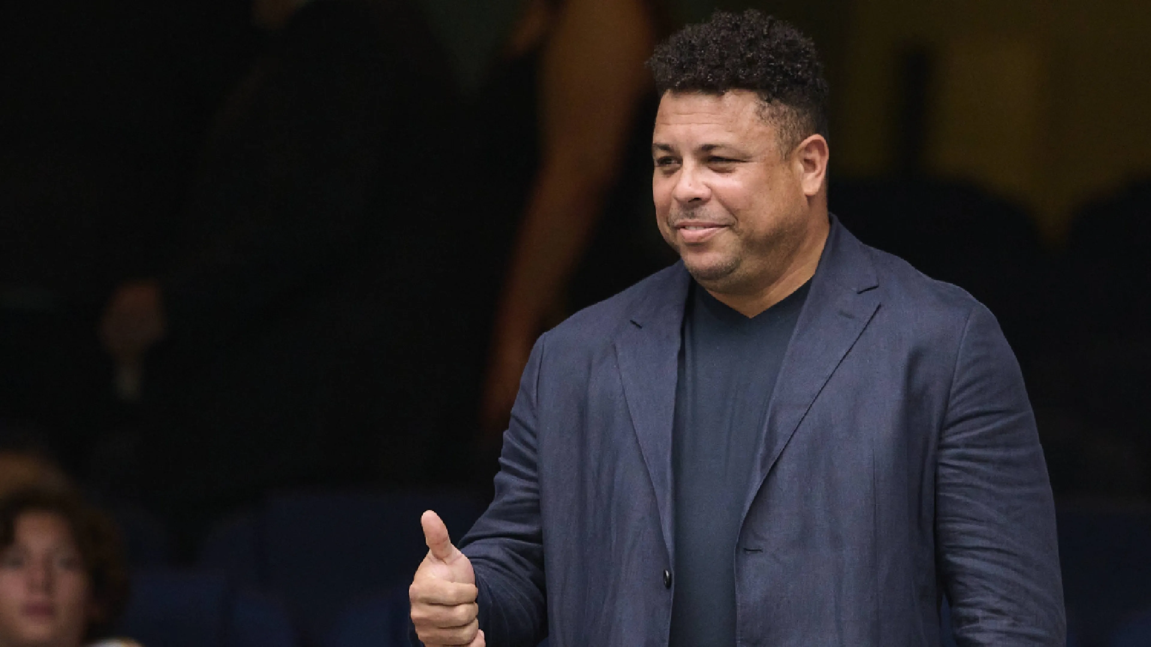 L'esilarante aneddoto di Ronaldo il Fenomeno sull'ex compagno: "Vino da 10mila euro...in bicchieri di plastica"
