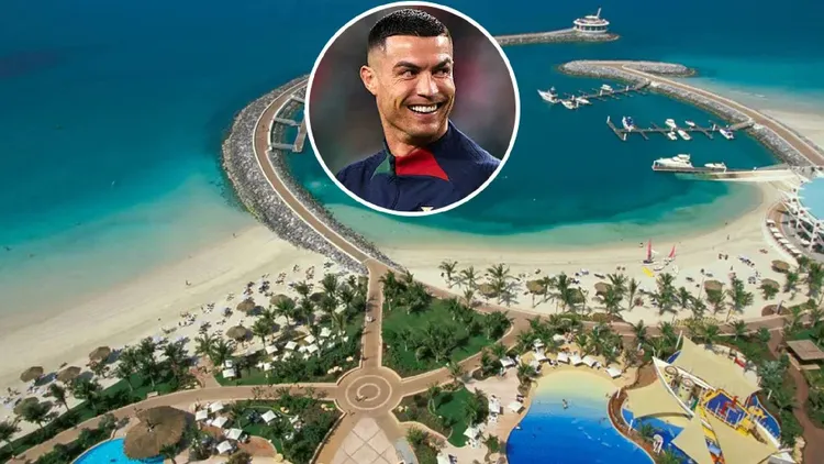 /images/r/o/n/ronaldo-villa-dubai.jpg