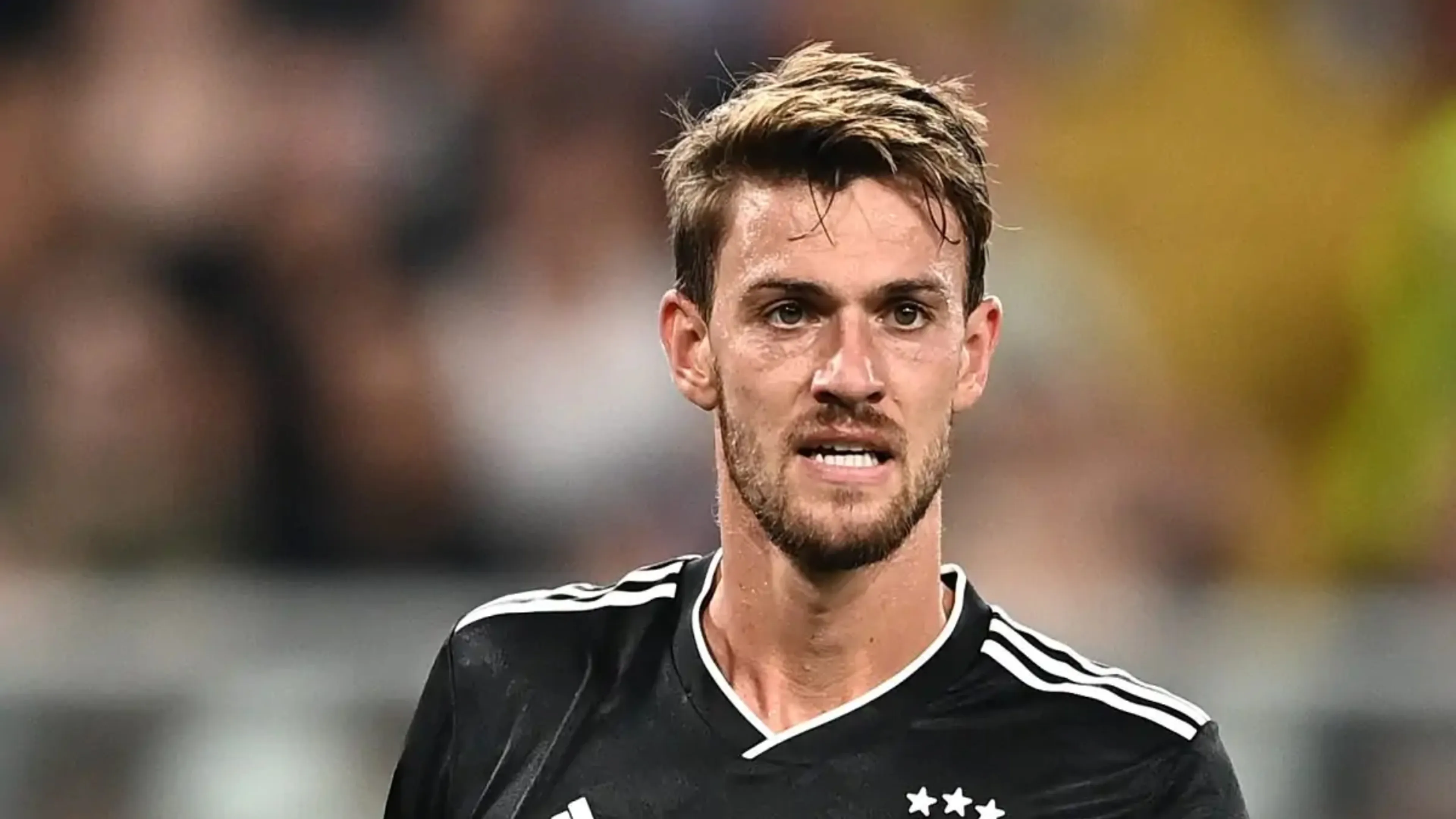 Copertina di Rugani fermato sulla Maserati e positivo all'alcol test: andrà a processo