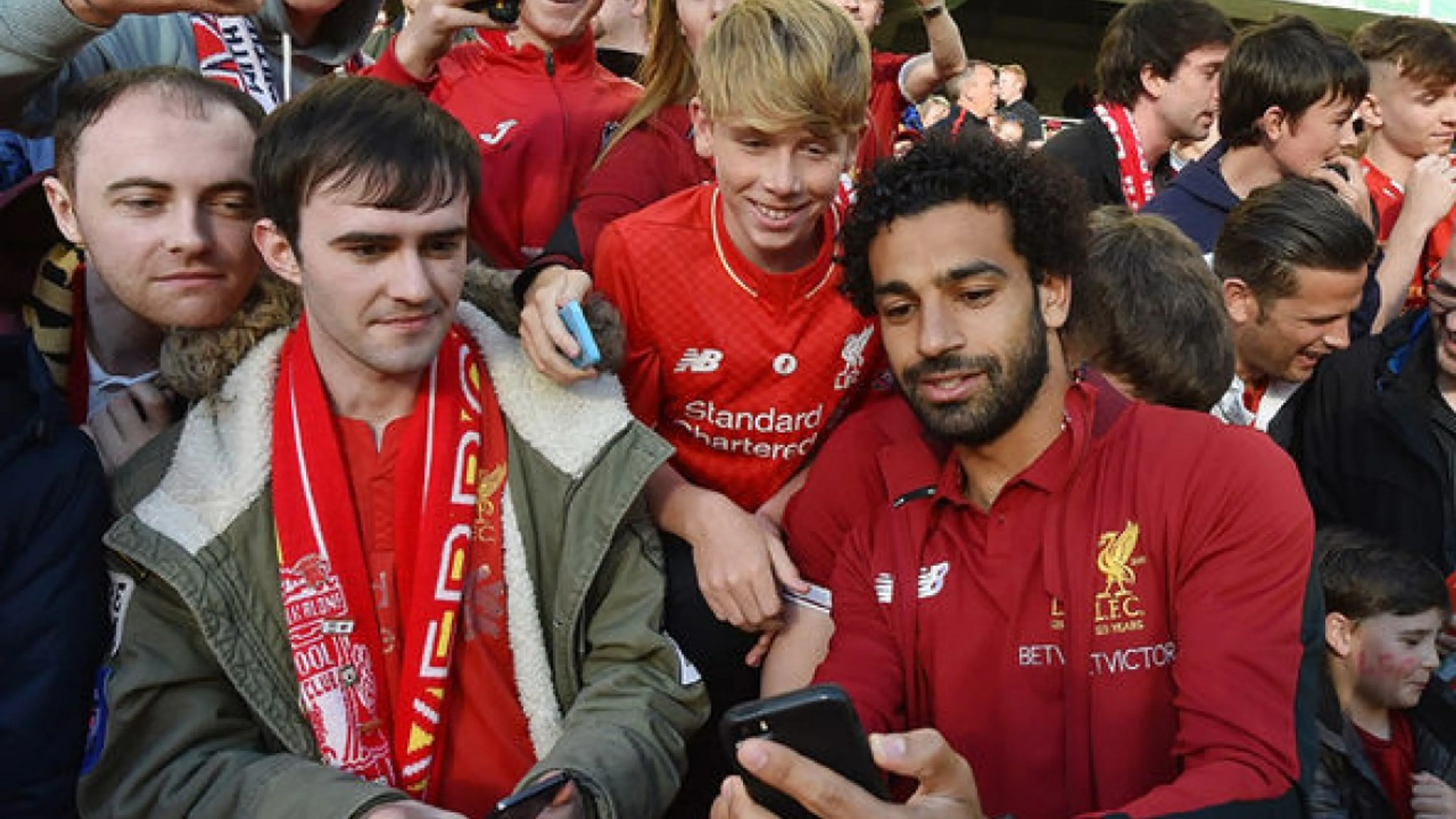 salah-promette-ai-tifosi-del-liverpool