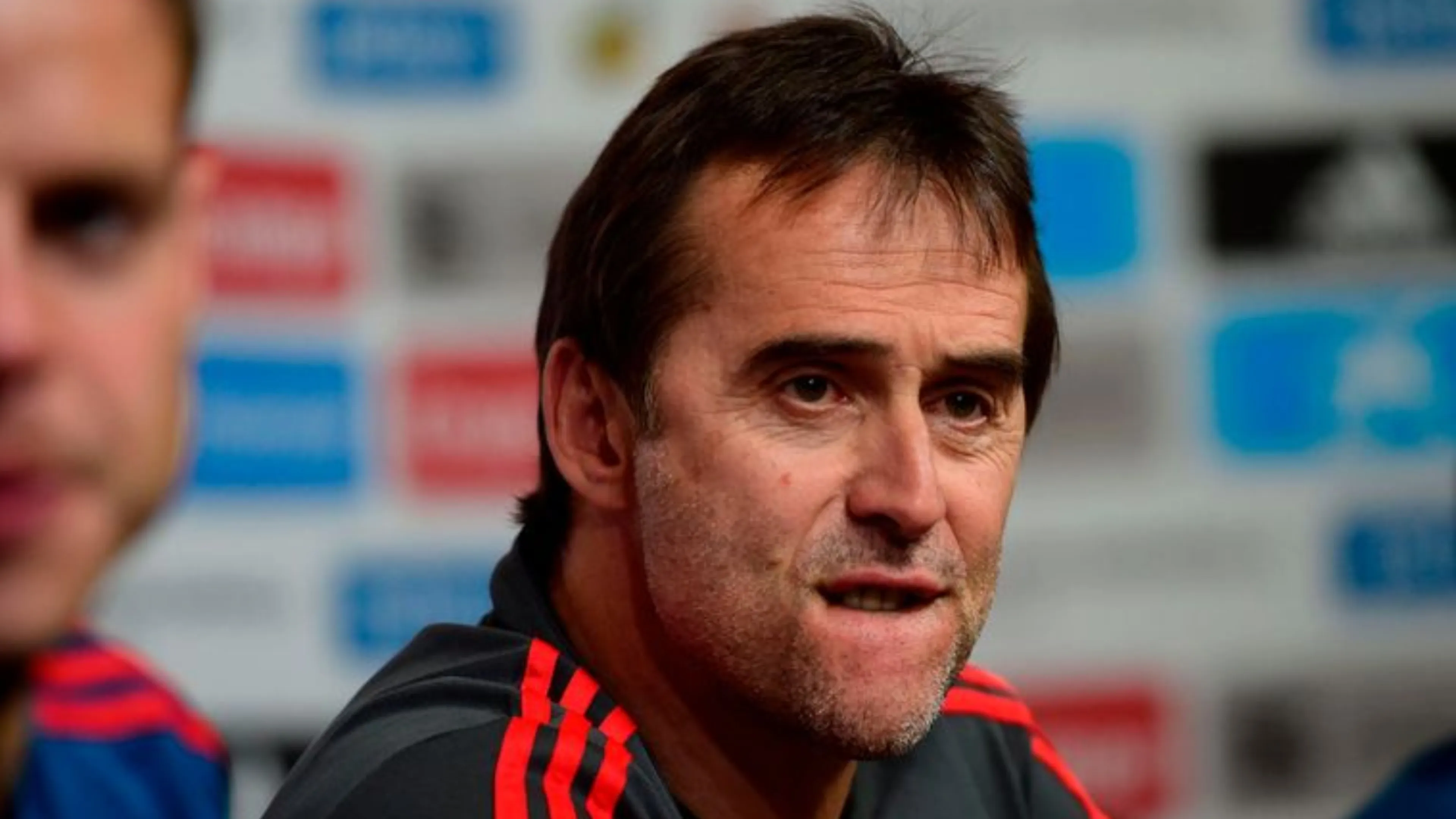 Copertina di Milan-Lopetegui ai dettagli, ma i social fanno saltare tutto