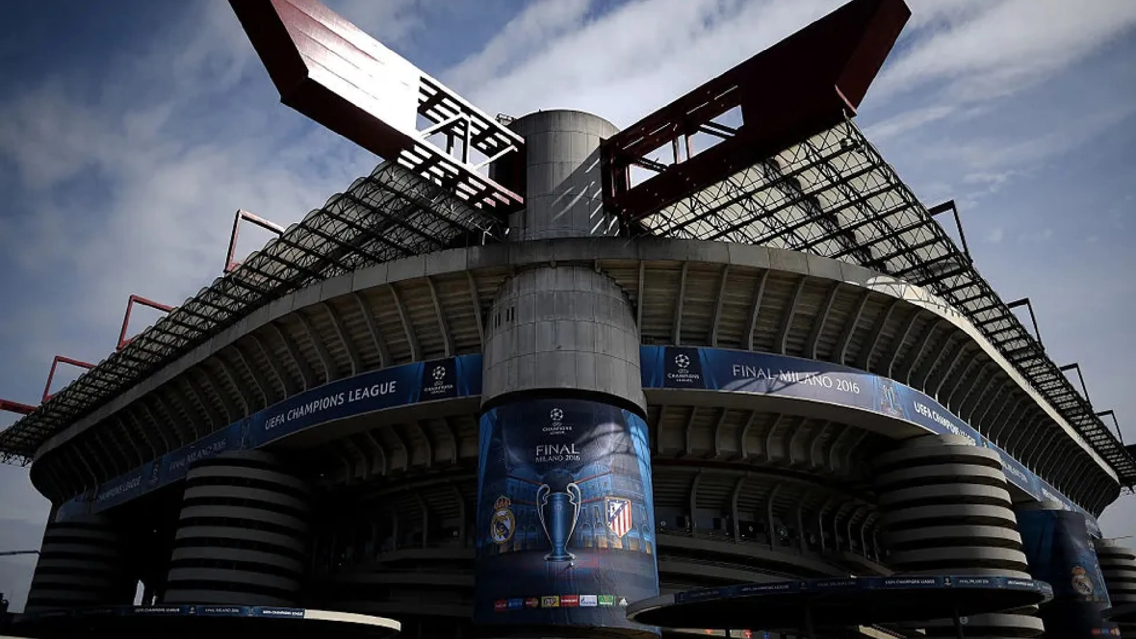 Copertina di Finale di Champions a San Siro, ecco quanti soldi può generare